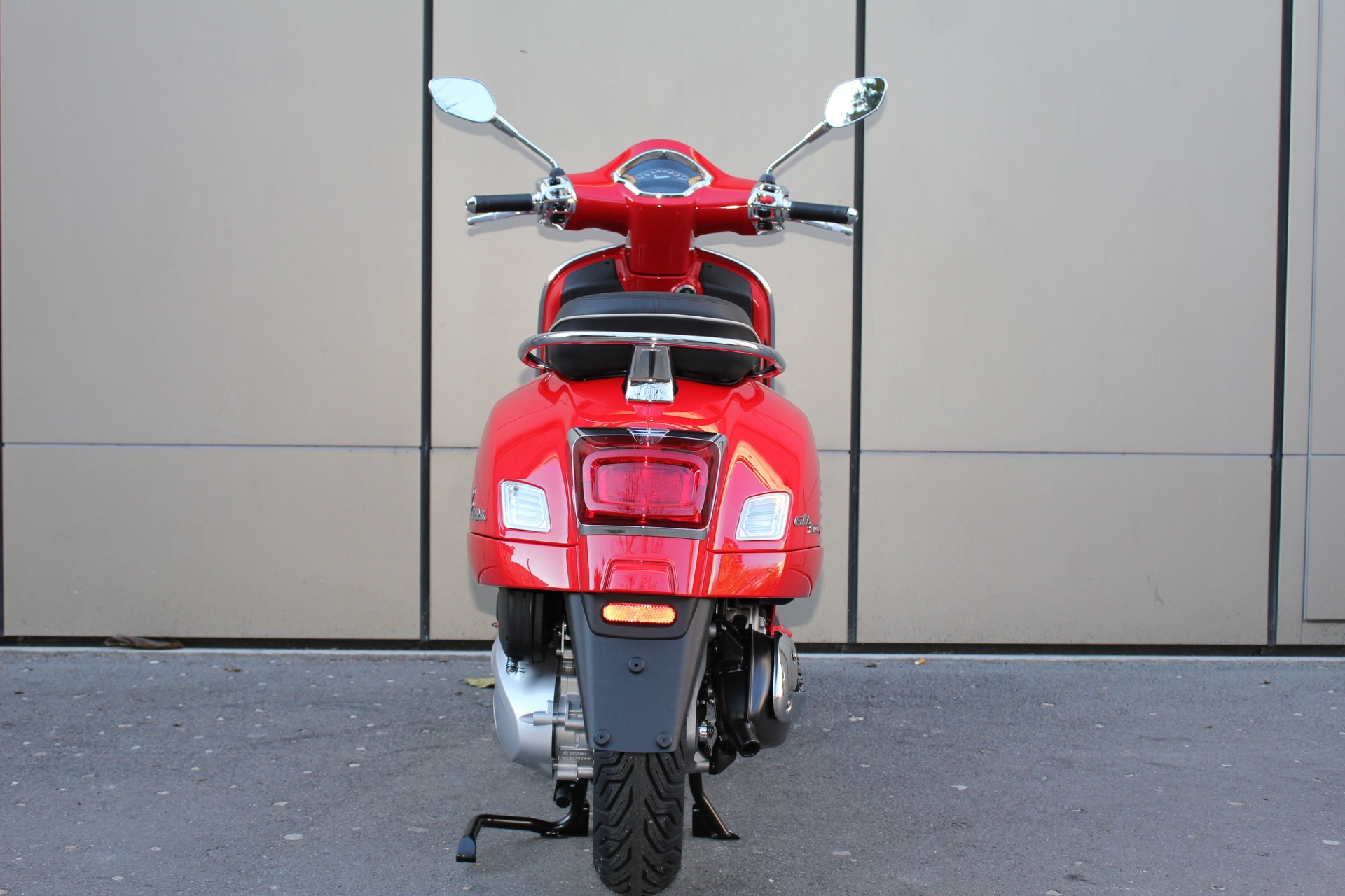 PIAGGIO Vespa GTS 310 Super RST Euro 5+-image-4
