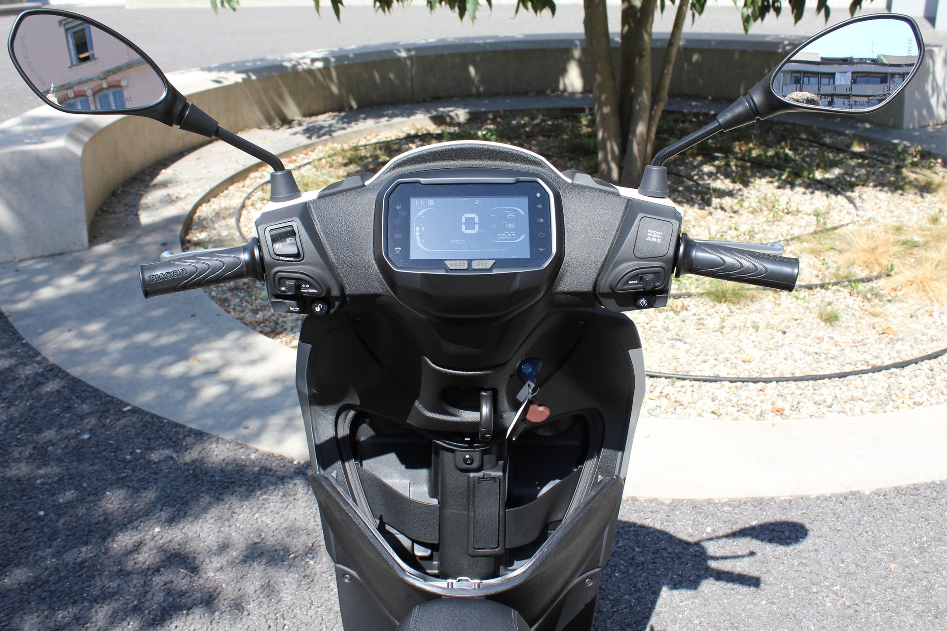 PIAGGIO Liberty 125 E5+-image-6