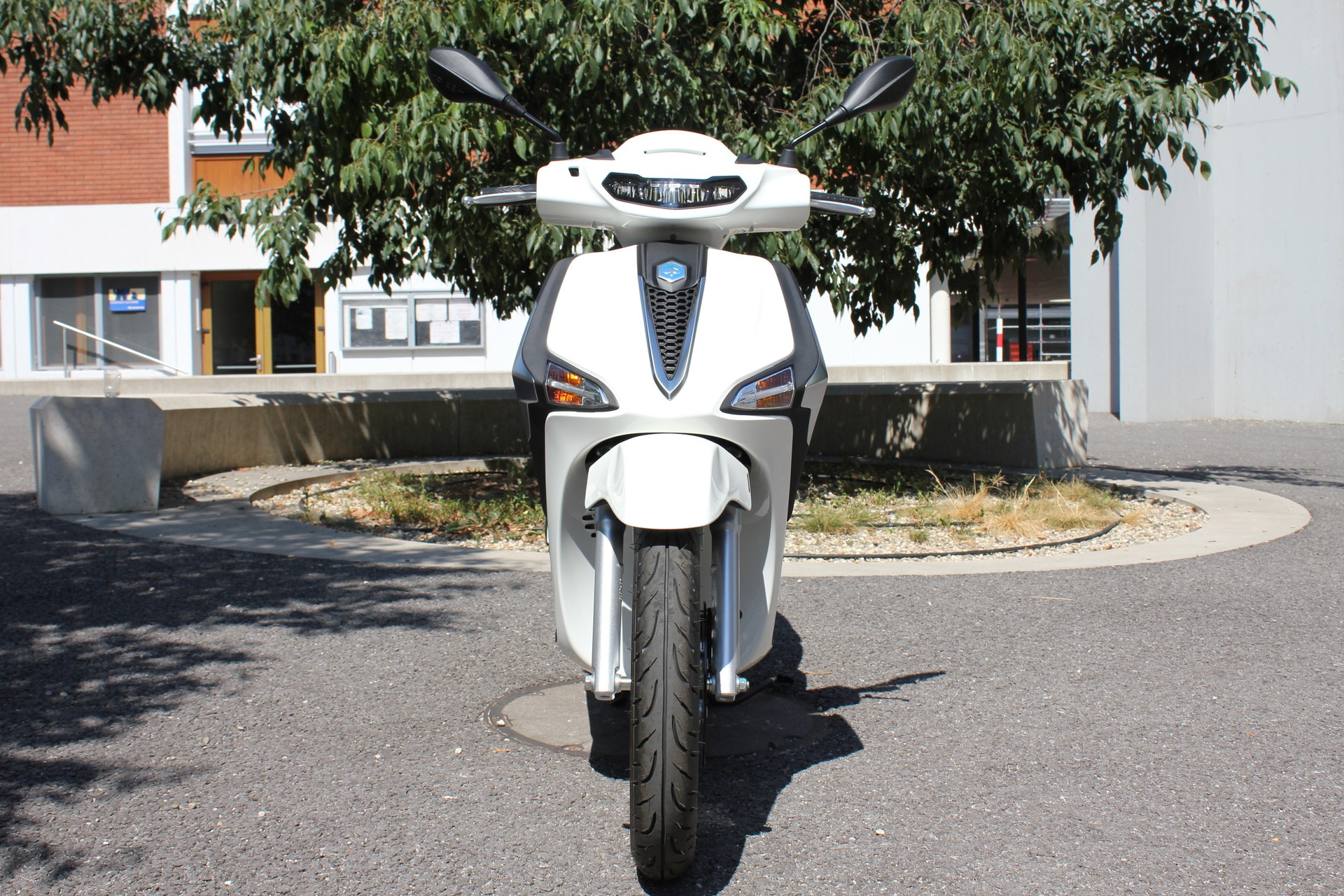 PIAGGIO Liberty 125 E5+-image-2