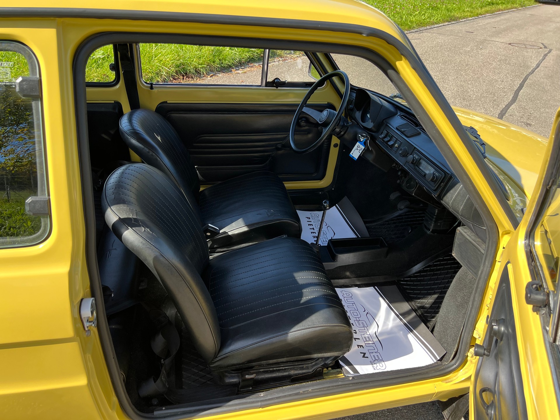 FIAT FIAT 126 A1 MIT NUR 30`000 KM. ÜBER 9000.- INVESTIERT !! FAST WIE NEU !! LÄUFT TOP !! KEIN ROST !!-image-4