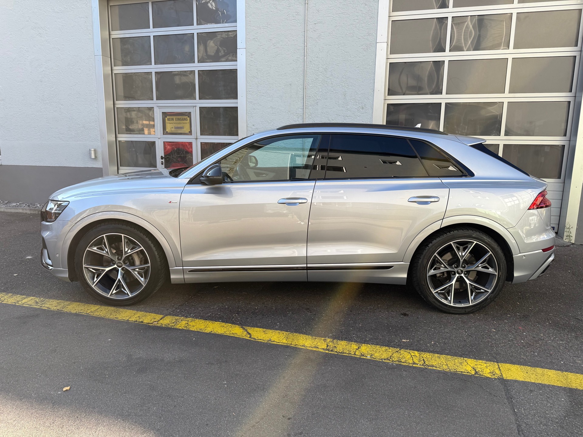 AUDI Q8 50 TDI quattro tiptronic-image-4