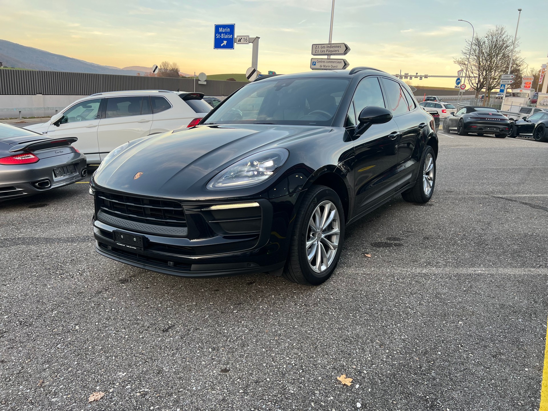 PORSCHE Macan PDK-image-4