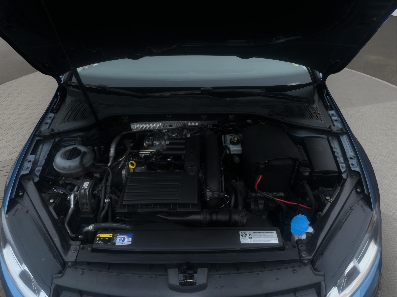 VW Golf 1.4 TSI Highline DSG-image-12