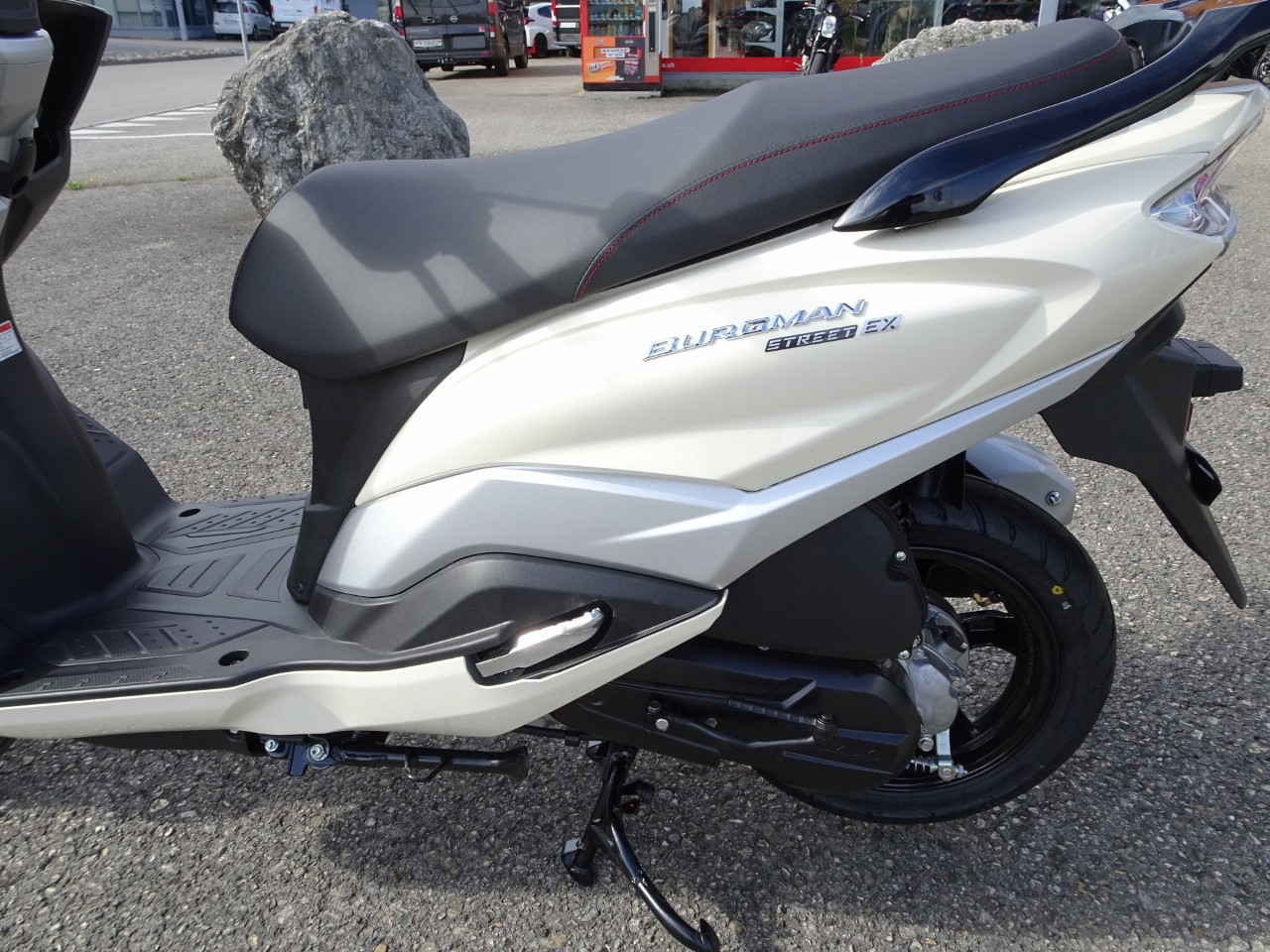 SUZUKI AN 125 EX Burgman Street-image-7