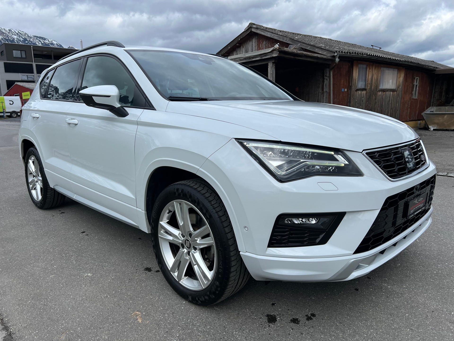 SEAT Ateca 1.5TSI EVO FR 4Drive 4x4 DSG (CHF 319.60/Monat)-image-8