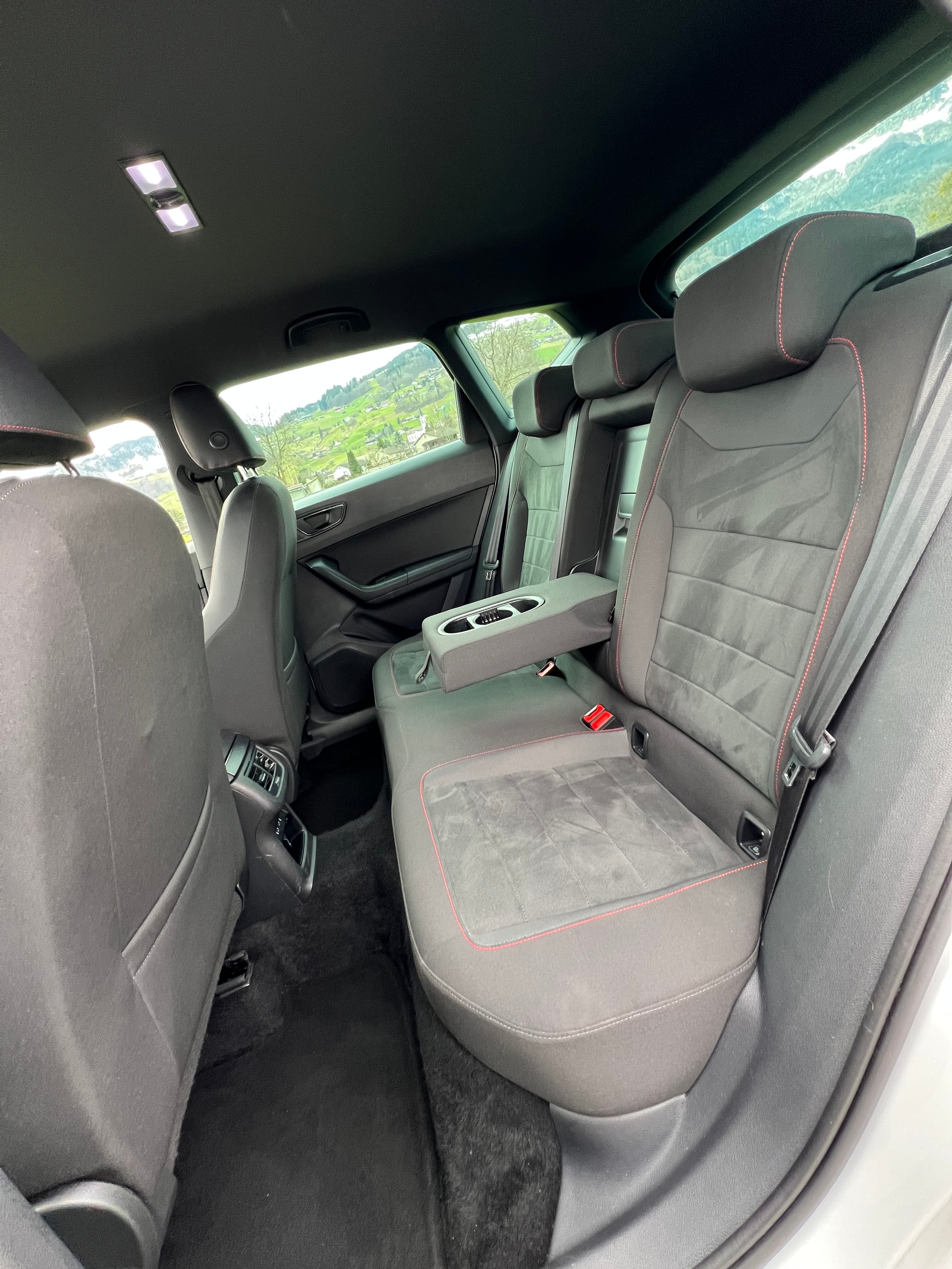 SEAT Ateca 1.5TSI EVO FR 4Drive 4x4 DSG (CHF 319.60/Monat)-image-10