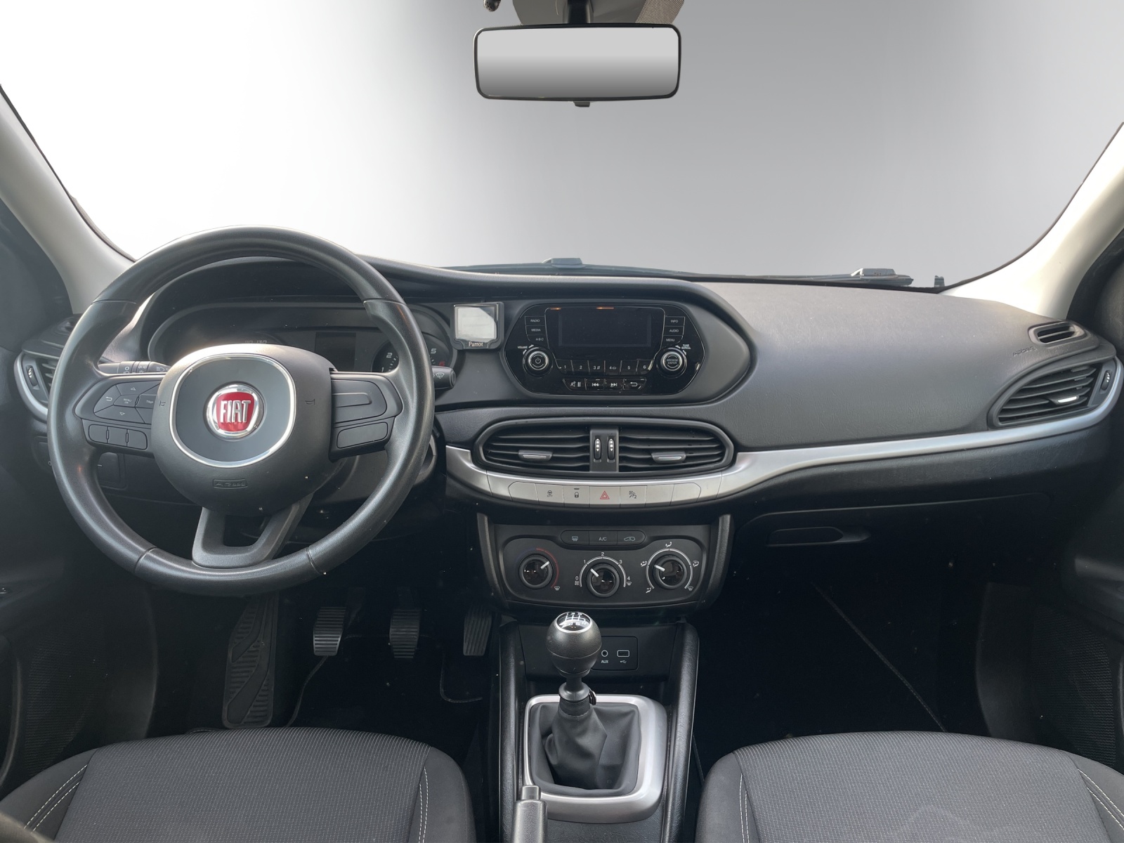 FIAT Tipo 1.4T Pop-image-14