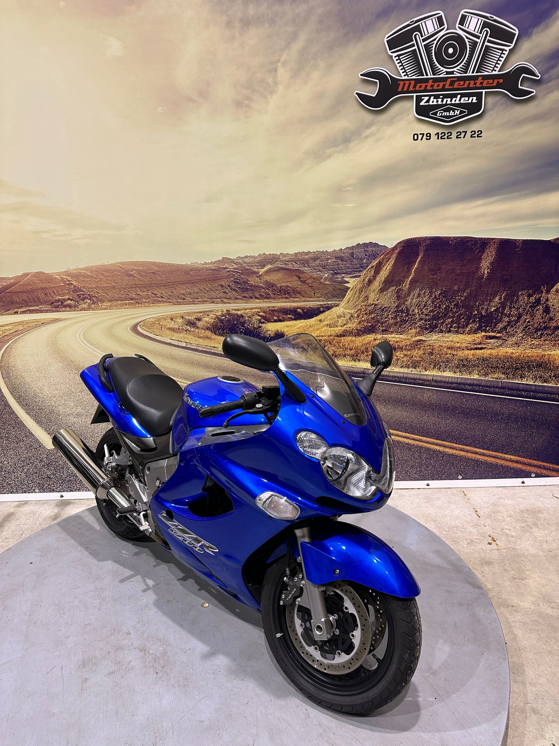 KAWASAKI ZZ-R 1200-image-1