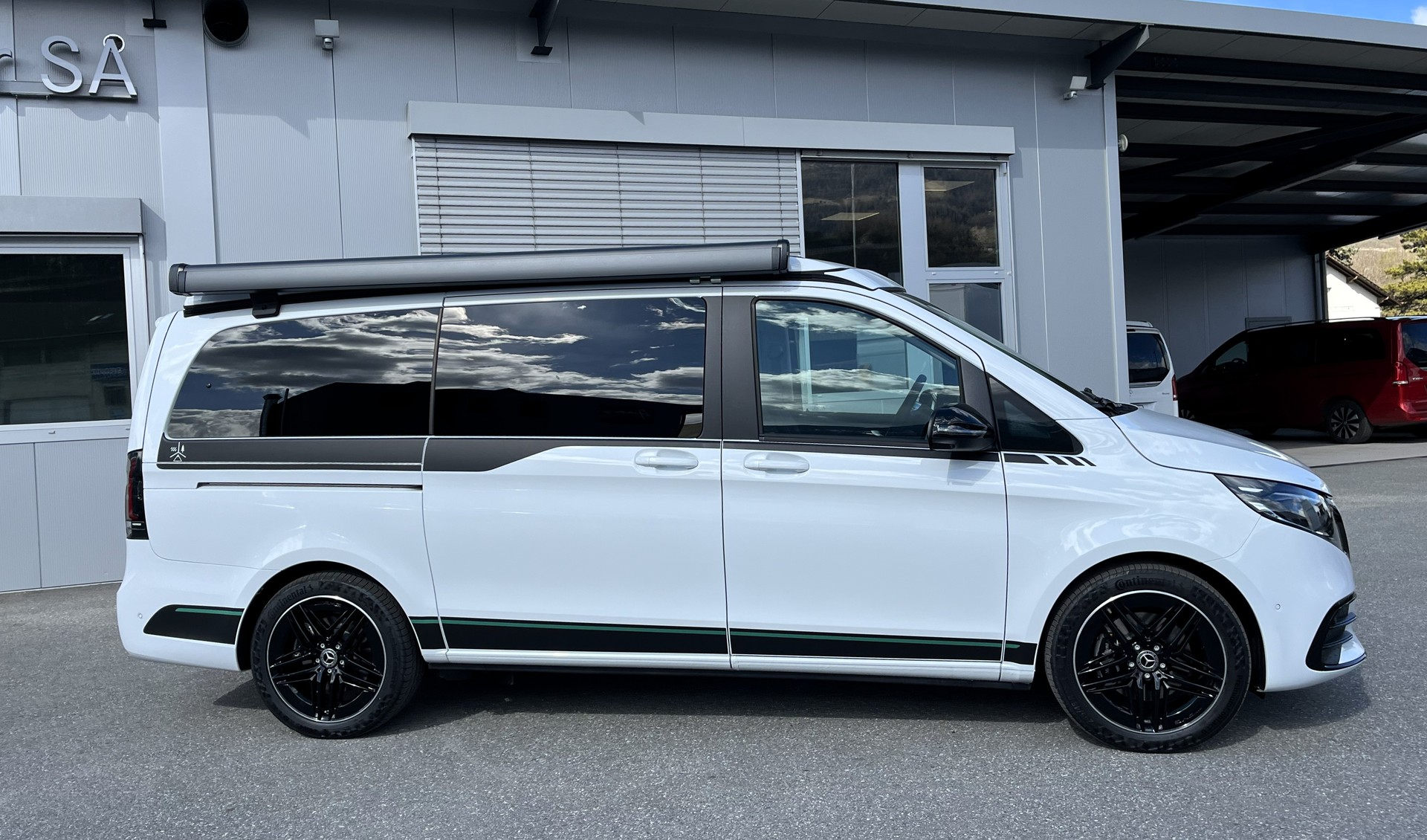 MERCEDES-BENZ Marco Polo 300 d 4M Automat-showroom-element-3