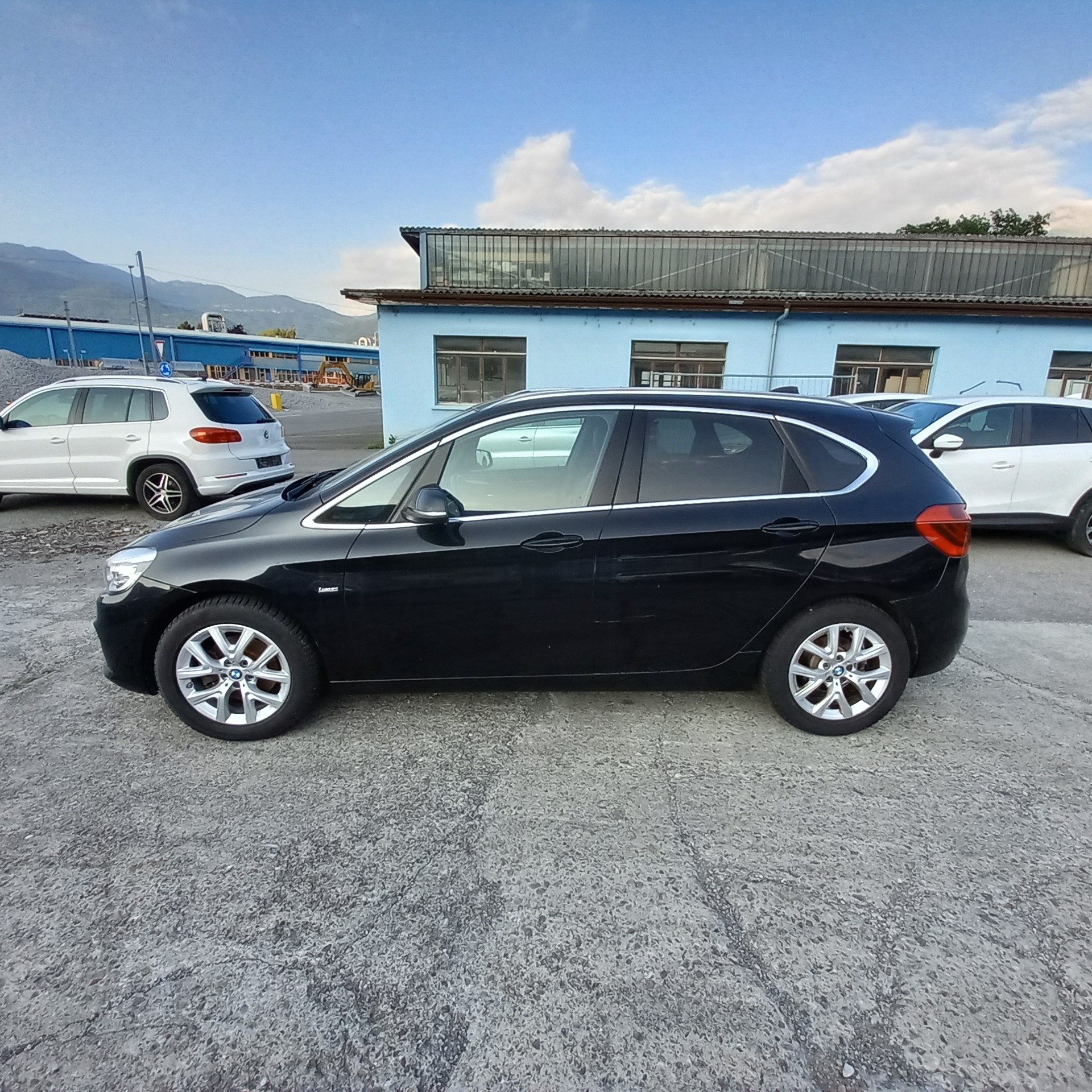 BMW 220d xDrive Active Tourer Luxury Line Steptronic-image-8