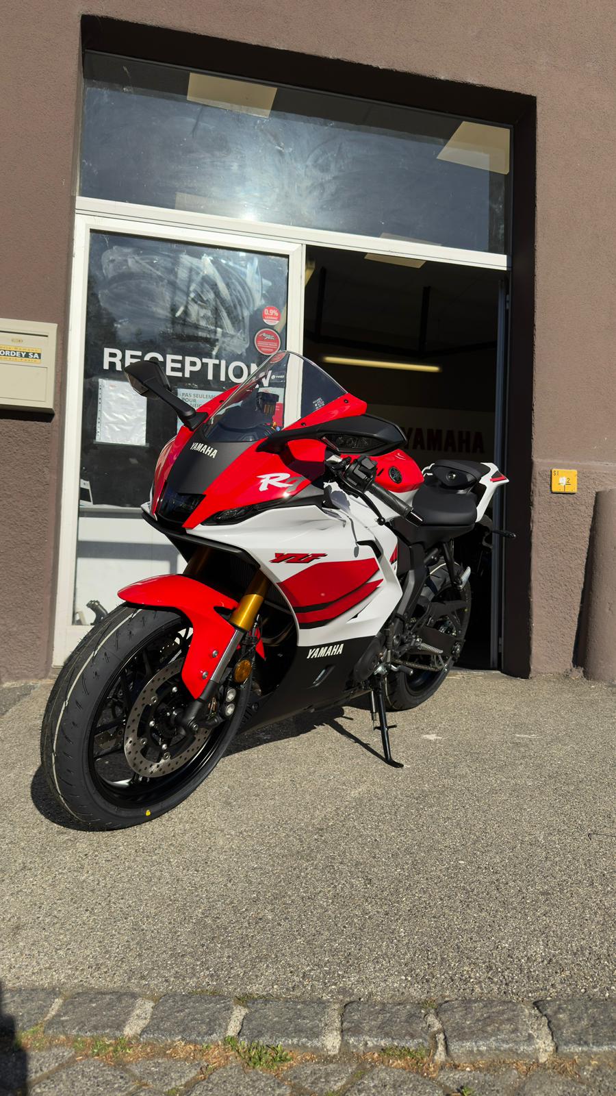 YAMAHA YZF-R7 (35kW)-image-1