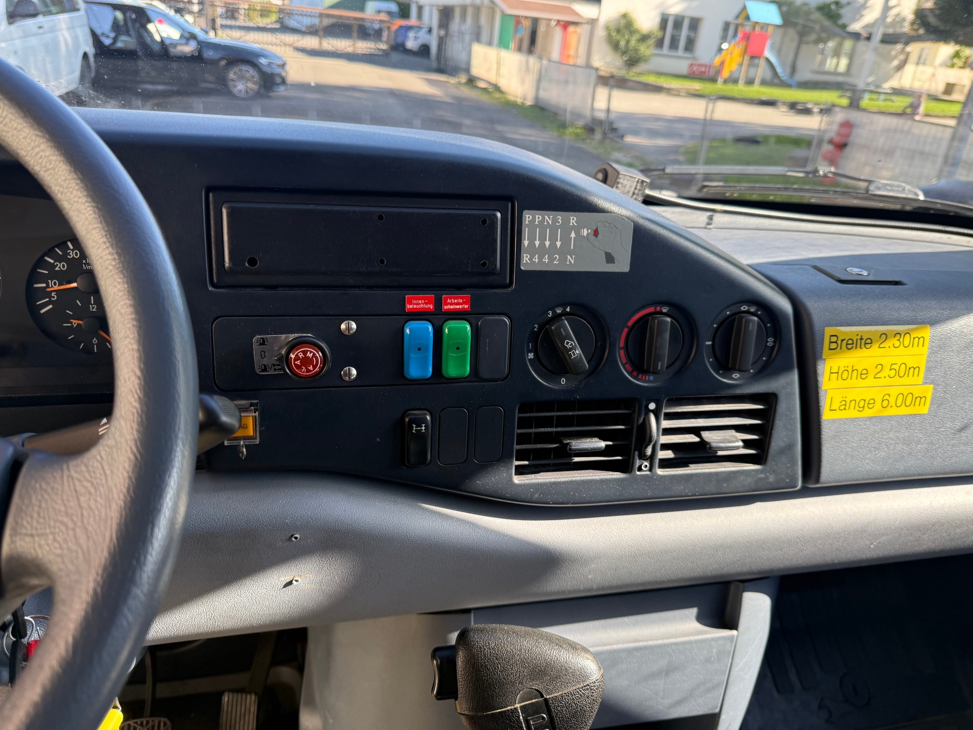 MERCEDES-BENZ Sprinter 314-image-8