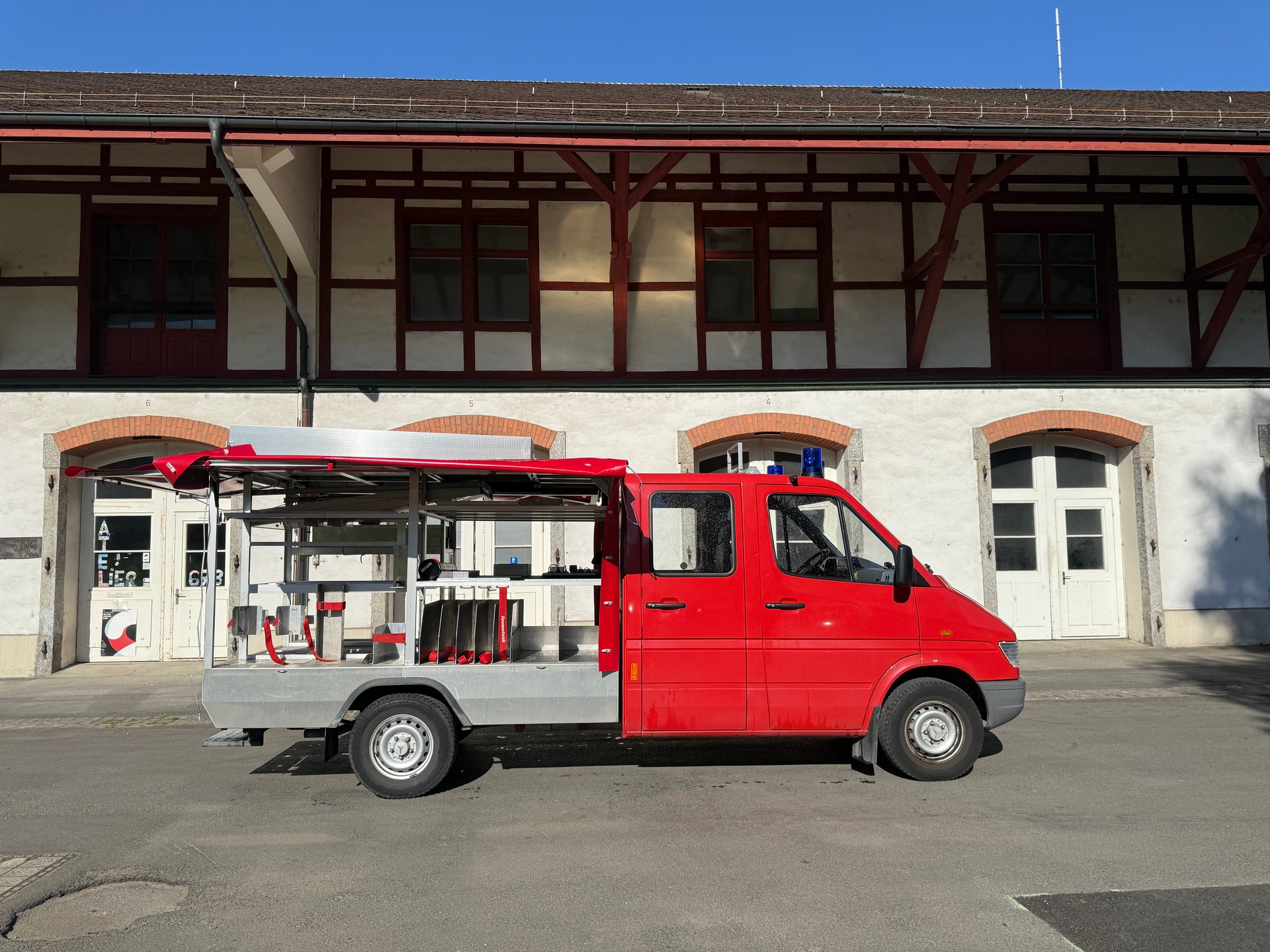 MERCEDES-BENZ Sprinter 314-image-12