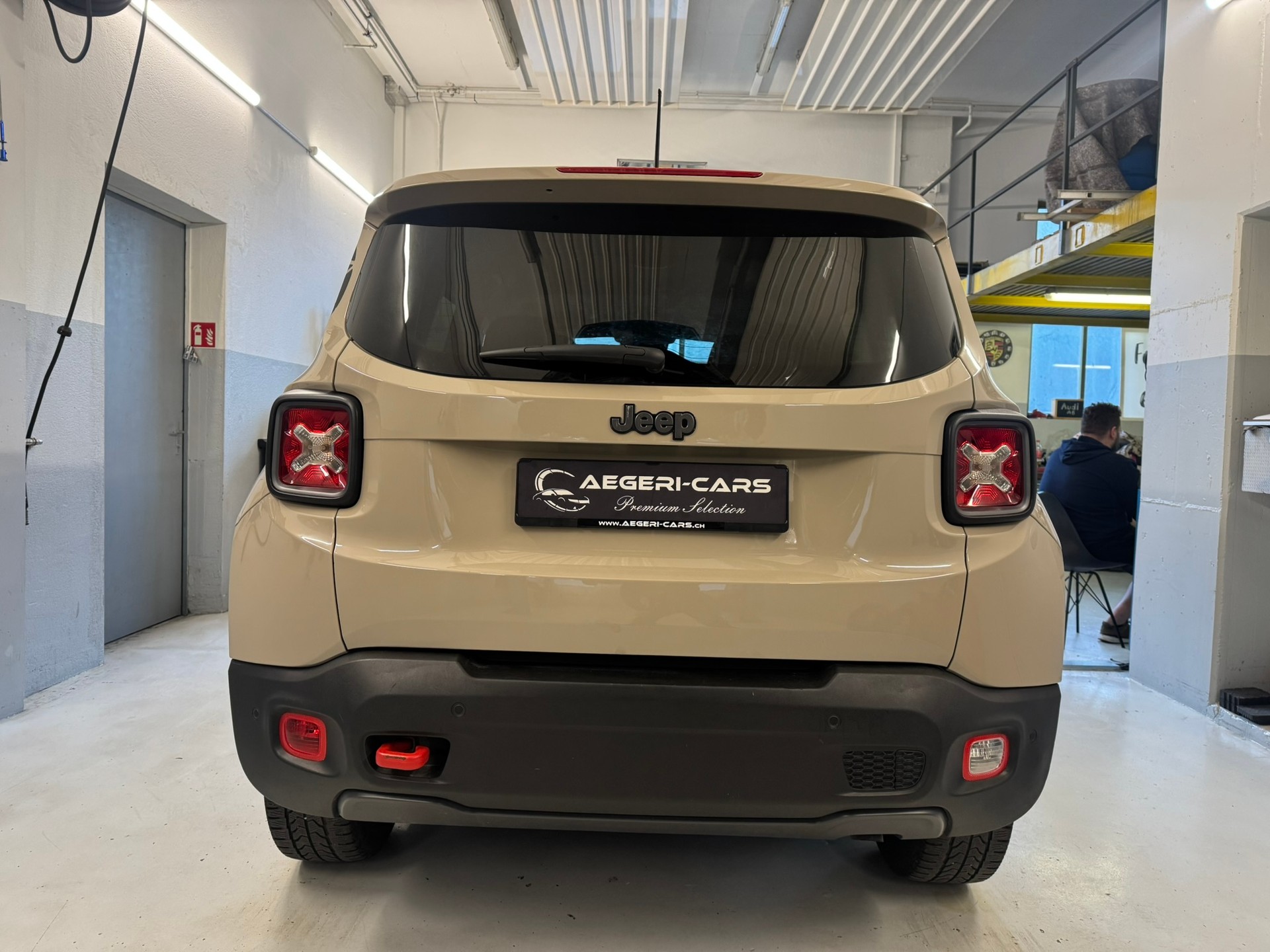 JEEP Renegade 2.0 CRD Trailhawk AWD + Low Range 9ATX-image-4