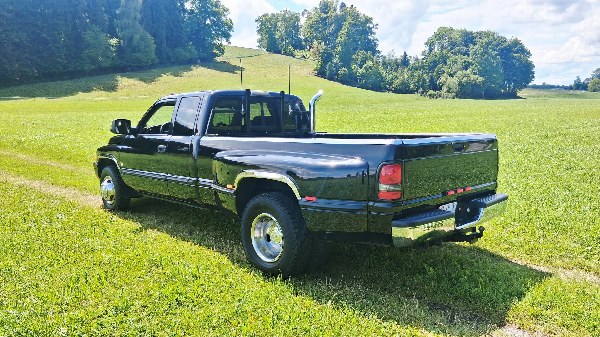 DODGE 3500 Dually-image-9