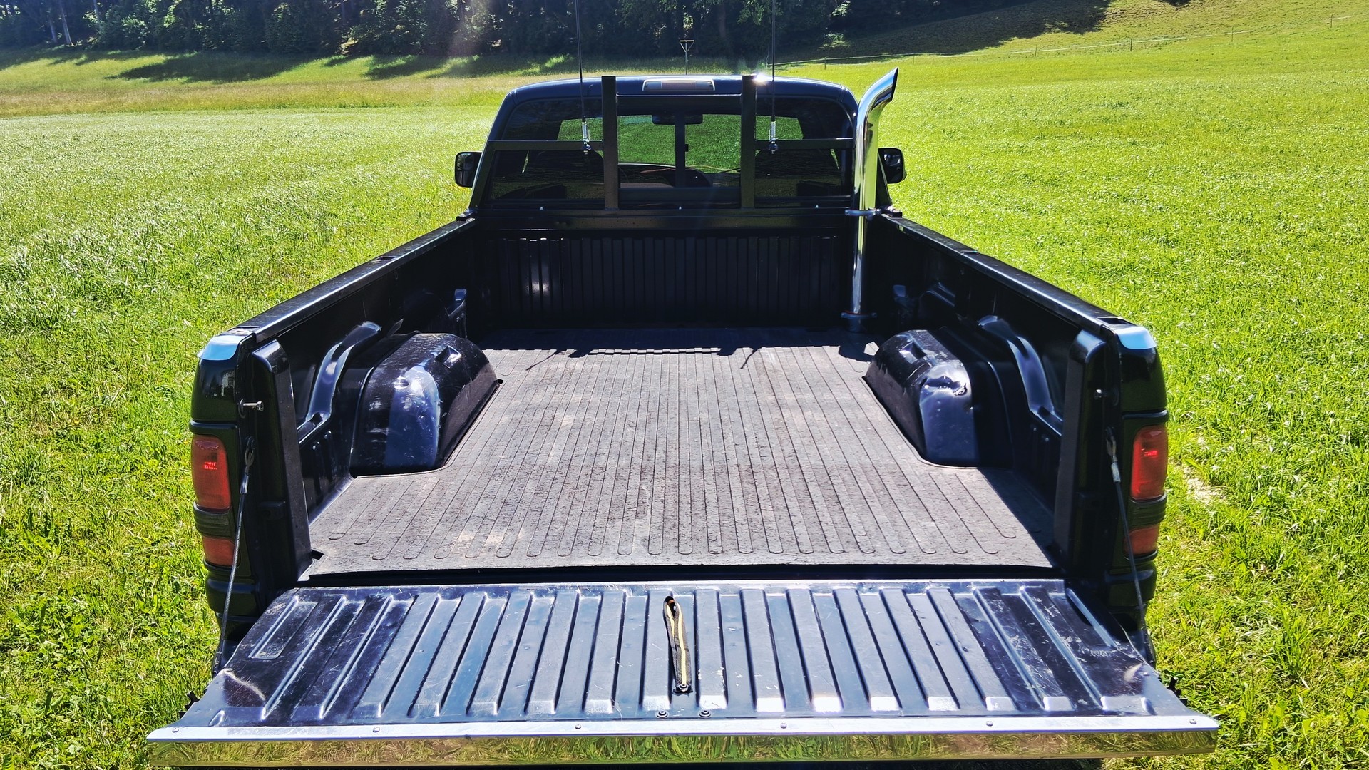 DODGE 3500 Dually-image-3
