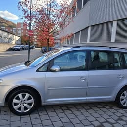 VW Touran 1.4 TSI Trendline-image-1