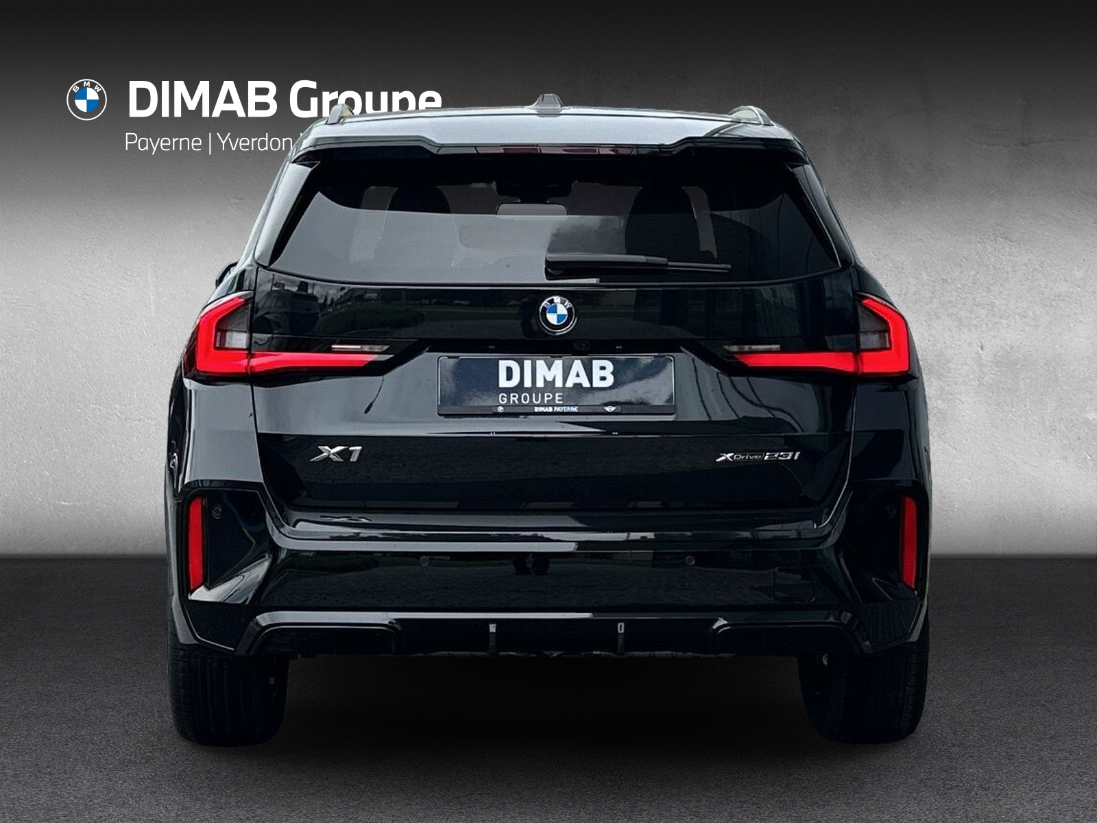 BMW X1 xDrive 23i 48V M Sport Pro **Action de leasing à 1.9%**-showroom-element-3