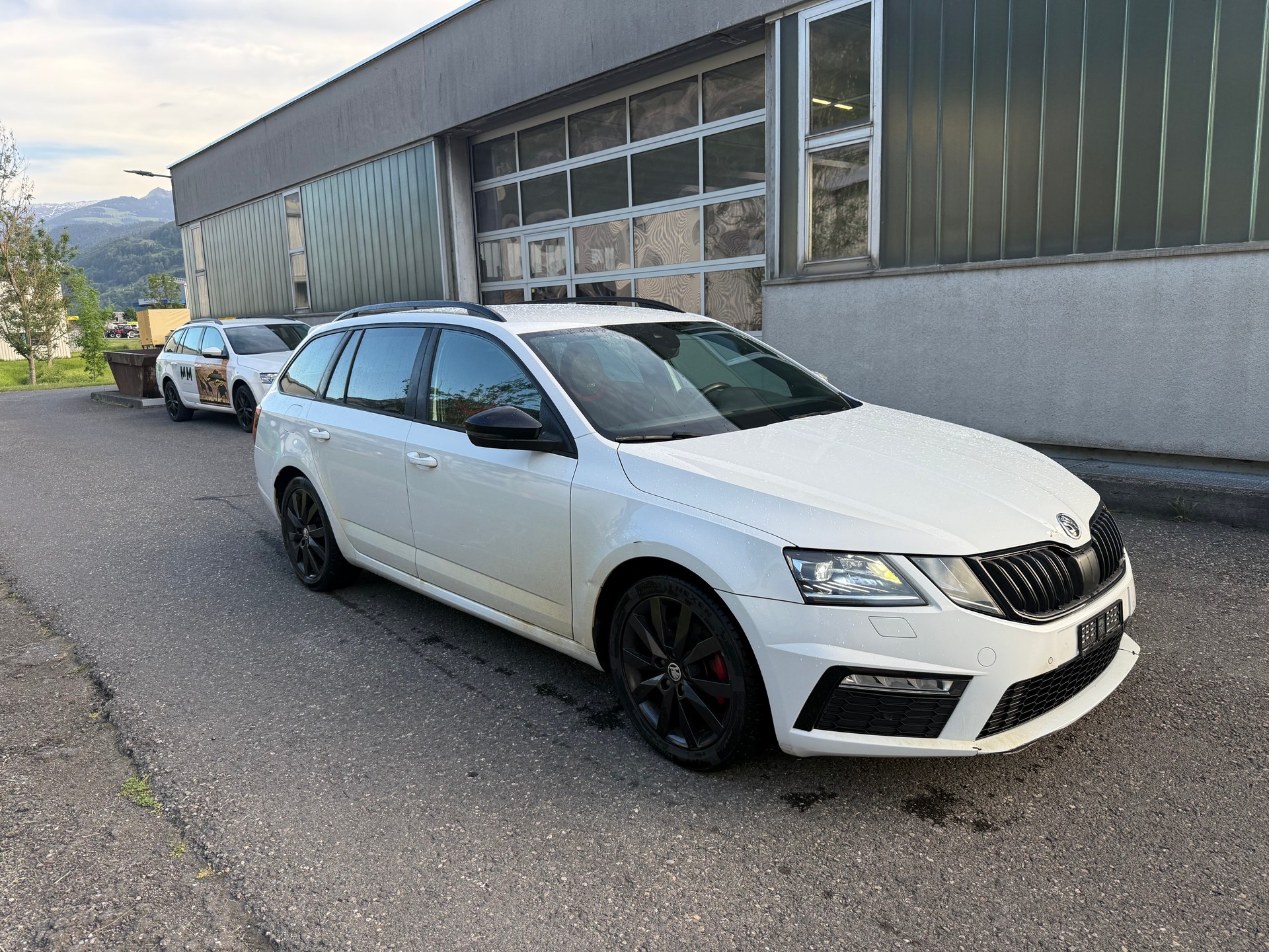 SKODA Octavia Combi 2.0 TDI RS Prag 4x4 DSG-showroom-element-3