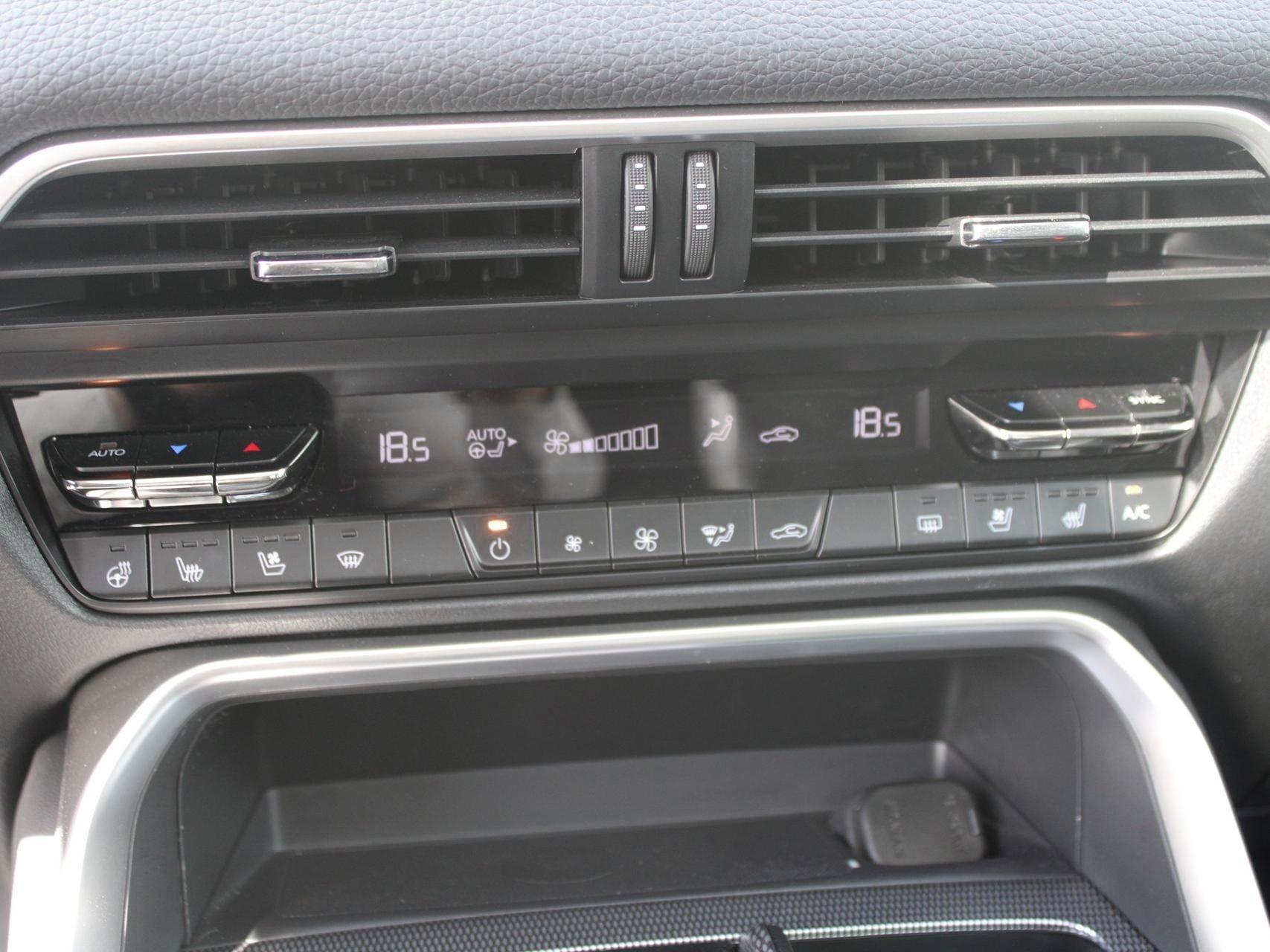 MAZDA CX-60 e-Skyactiv PHEV 327 AWD Homura Plus-image-17