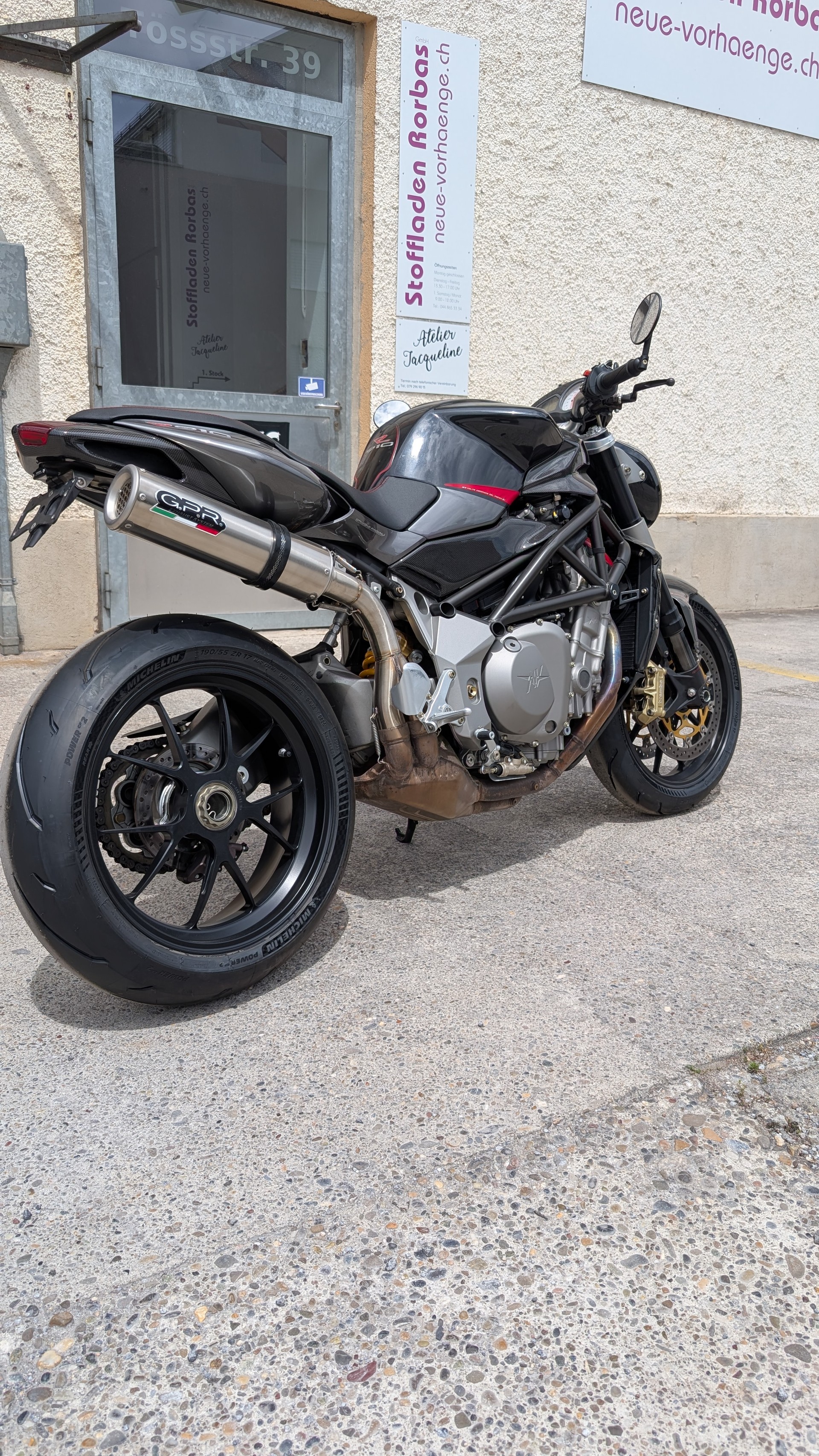MV AGUSTA B4 Brutale 910 R-image-0