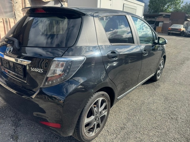 TOYOTA Yaris 1.33 Trend-image-8