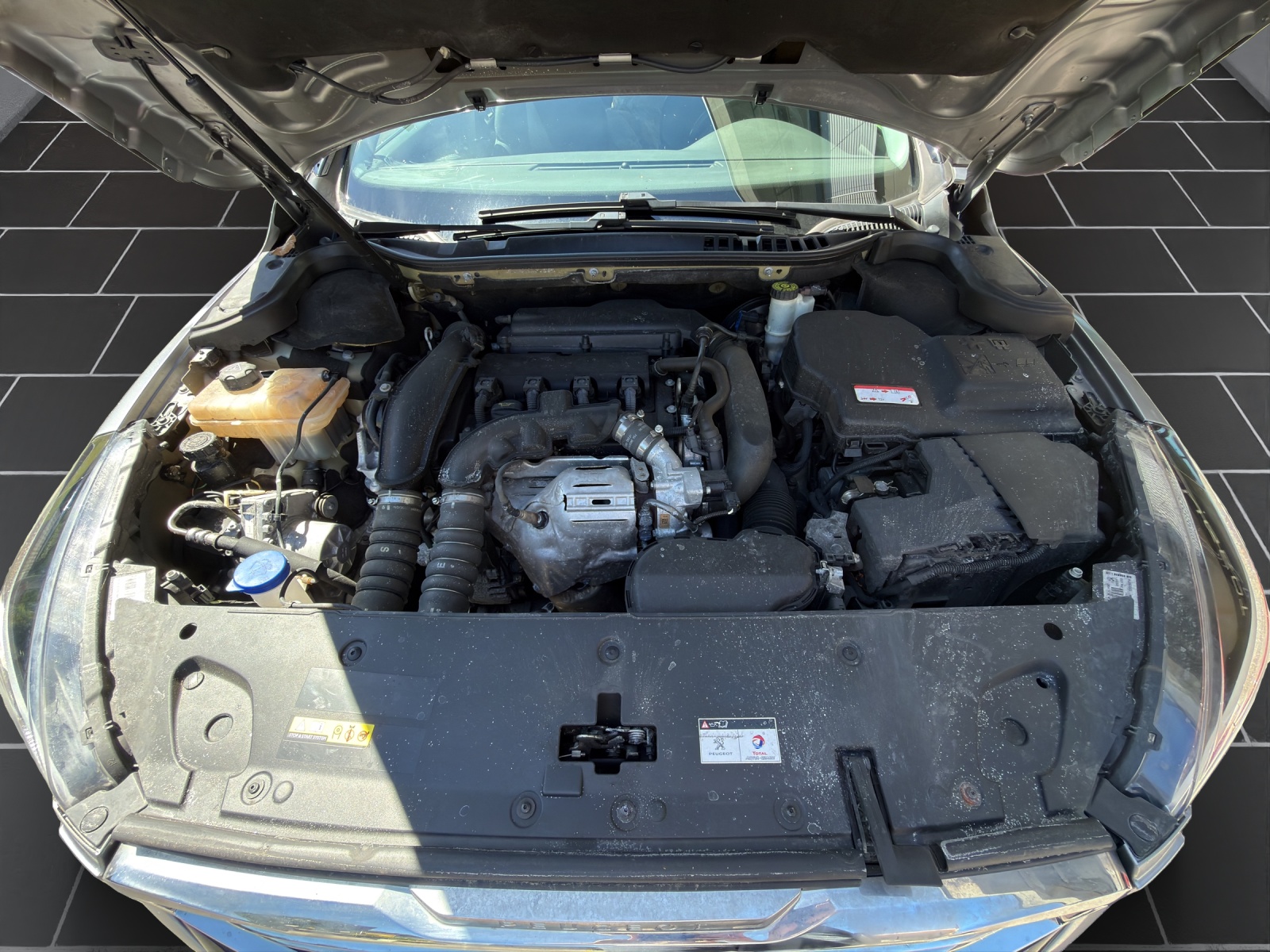 PEUGEOT 508 1.6 THP Allure-image-11