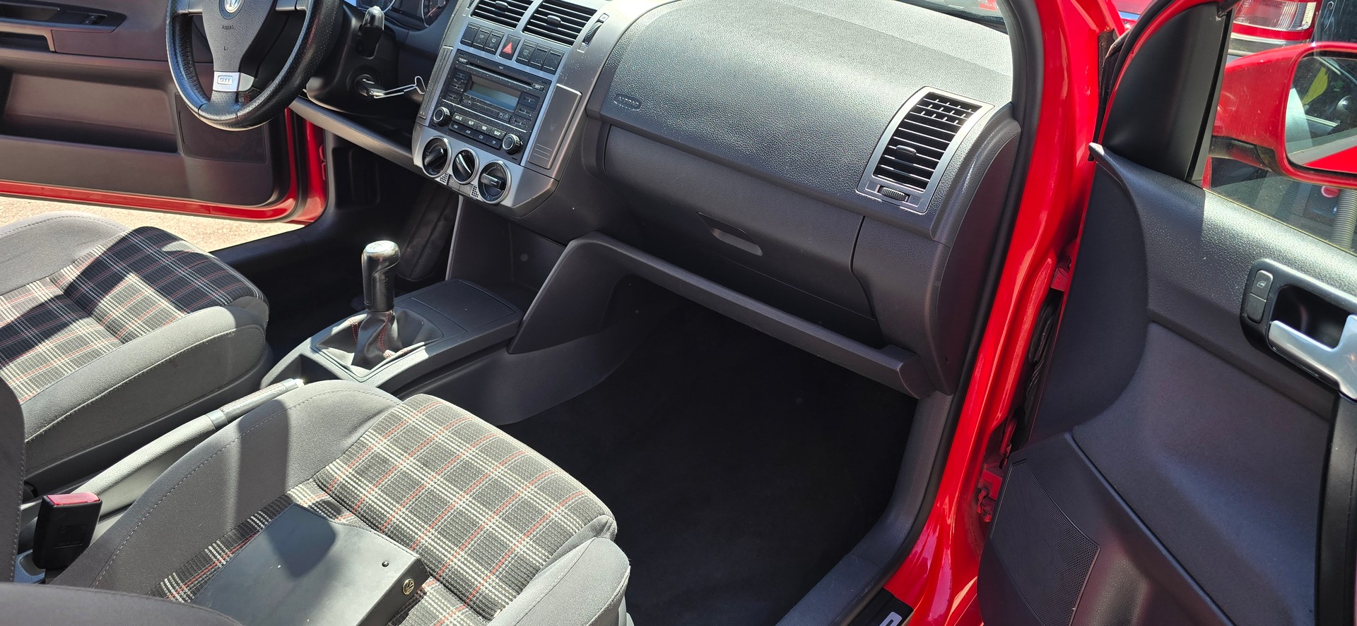 VW Polo 1.8 20V Turbo GTI-image-9