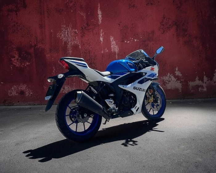 SUZUKI GSX-R 125-image-2