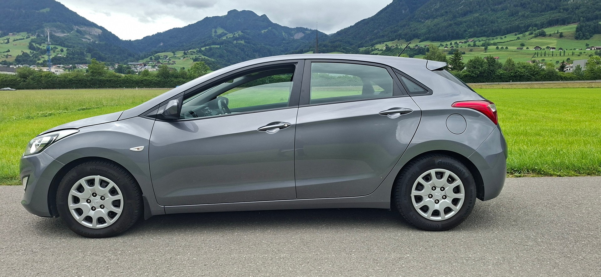 HYUNDAI i30 1.4 Comfort-image-1