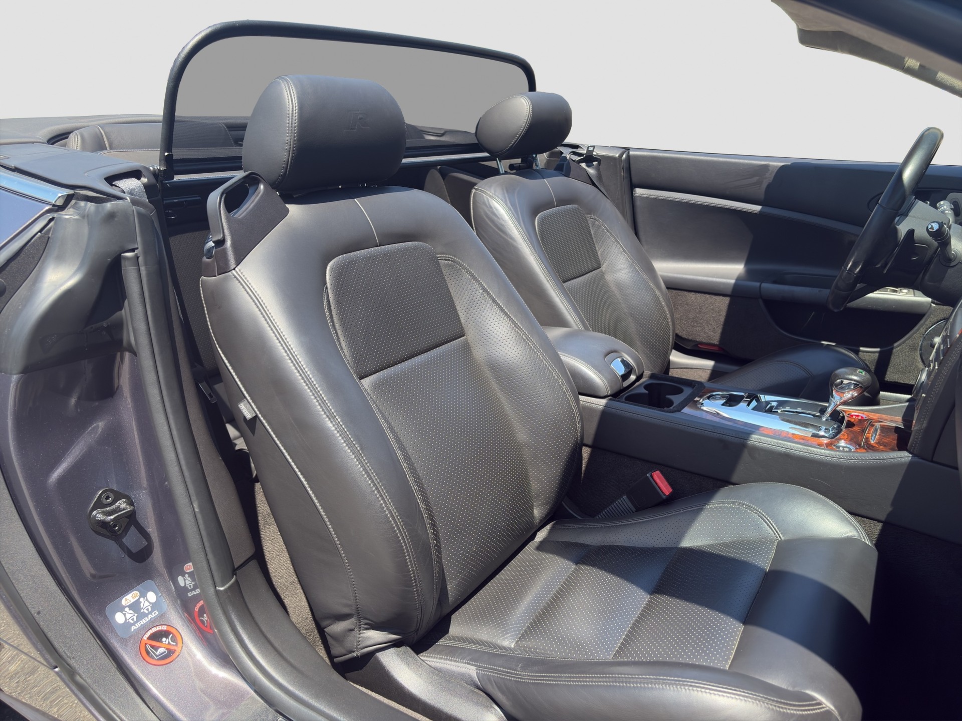 JAGUAR XKR 4.2 V8 SC Automatic-image-16
