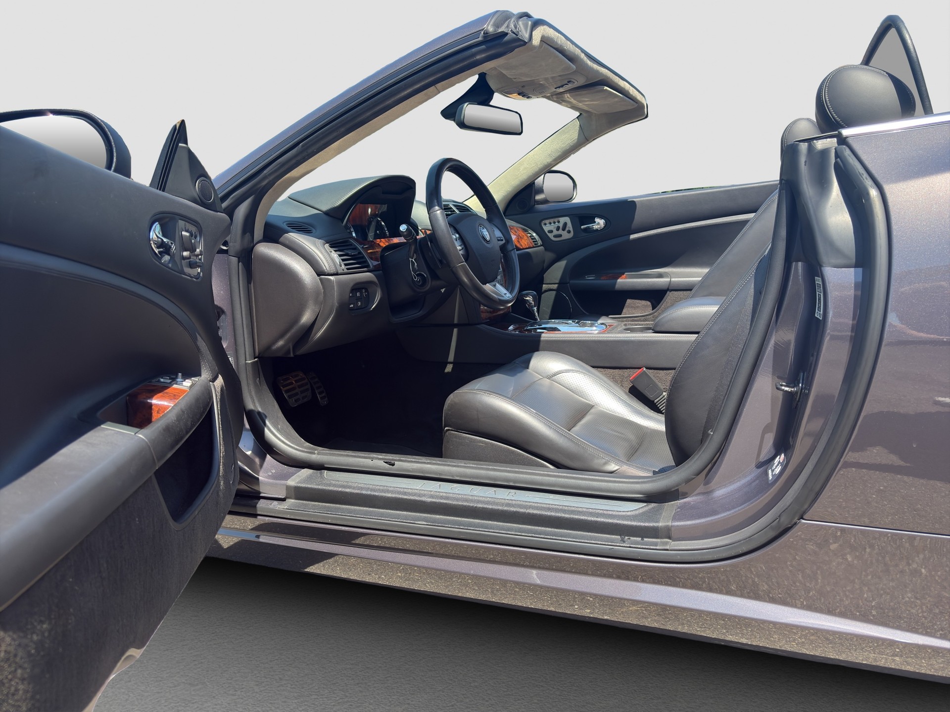 JAGUAR XKR 4.2 V8 SC Automatic-image-17