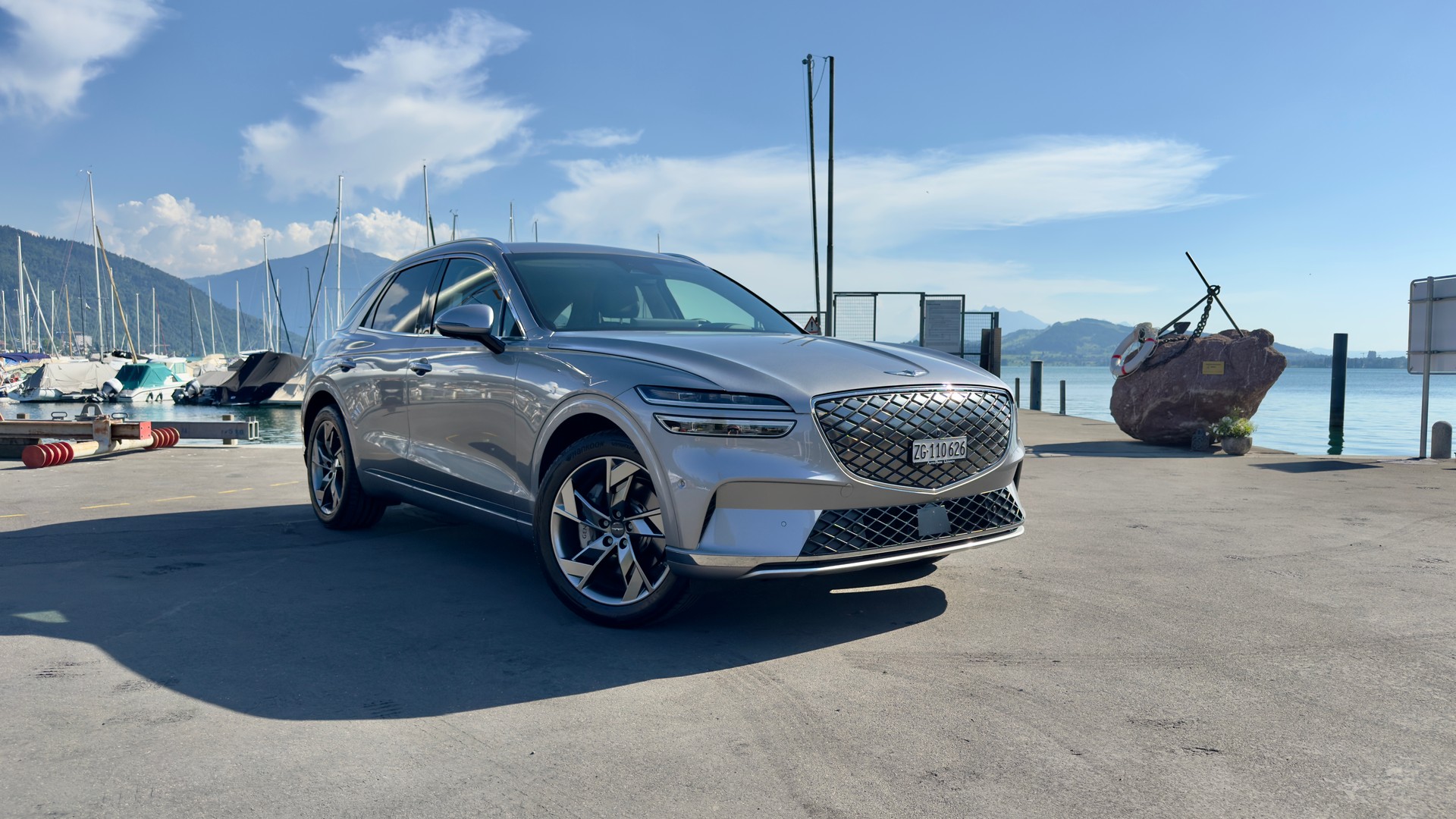 GENESIS Dual Motor Sport AWD-image-1