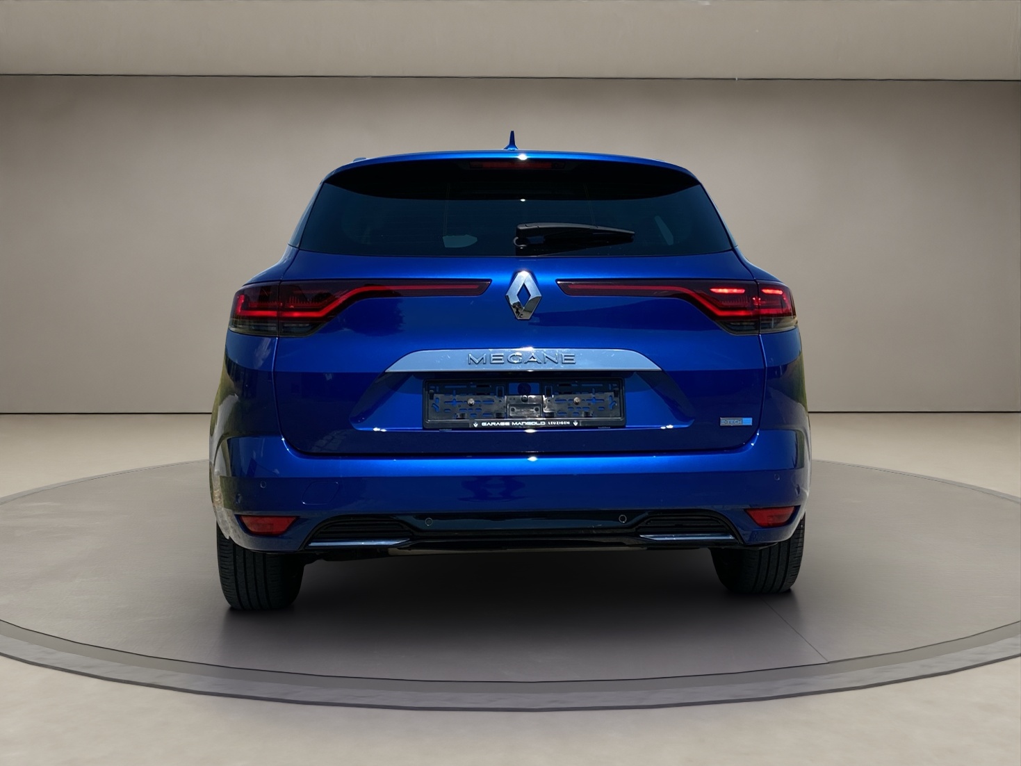 RENAULT Mégane Grandtour 1.6 E-Tech Intens-image-3