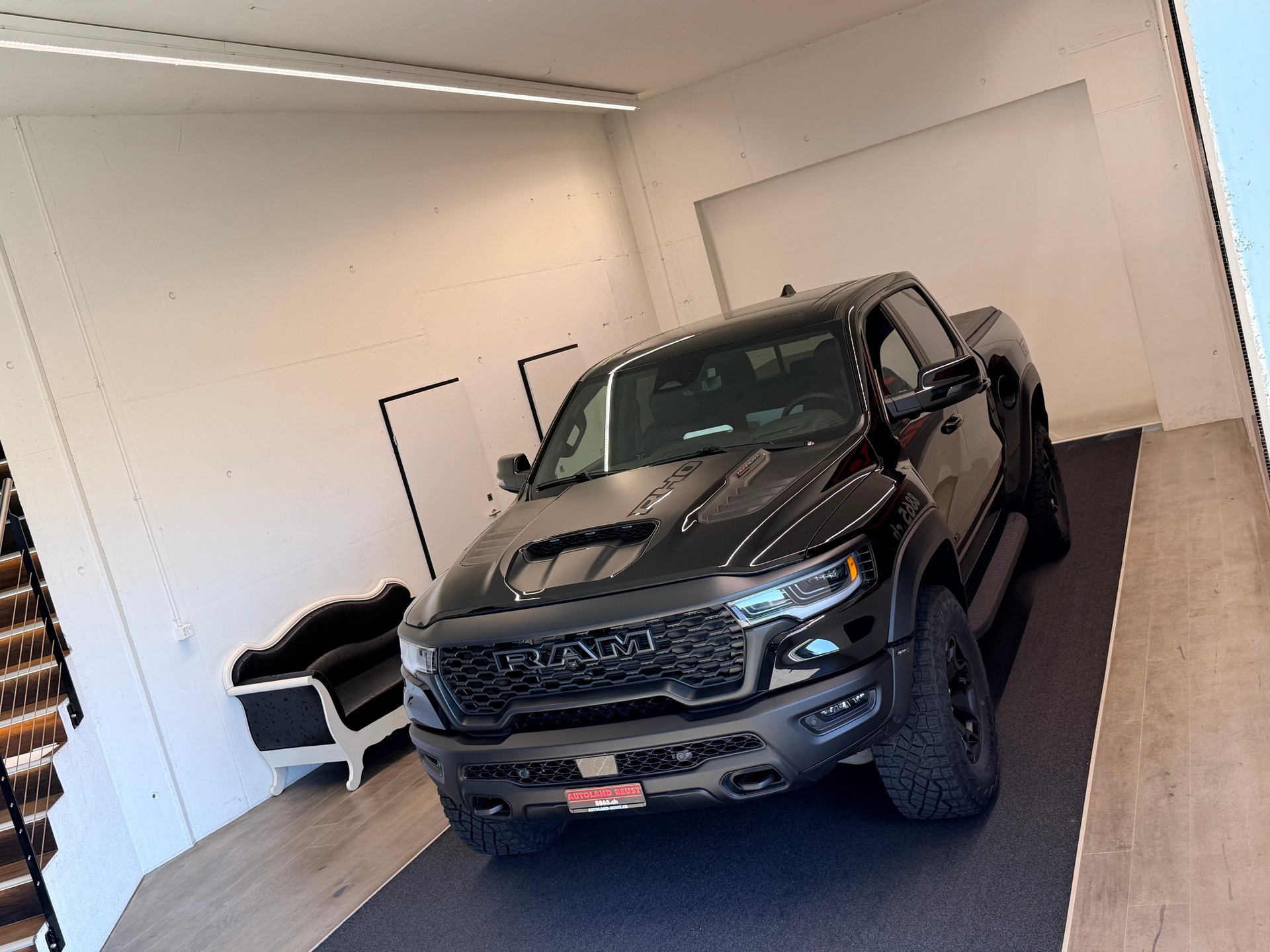 DODGE RAM RHO 3.0 R6 Bi Turbo 540PS-showroom-element-3