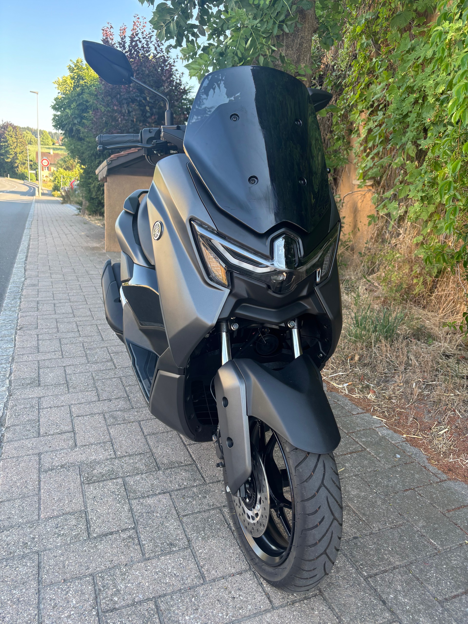 YAMAHA N-Max GPD 125-image-2