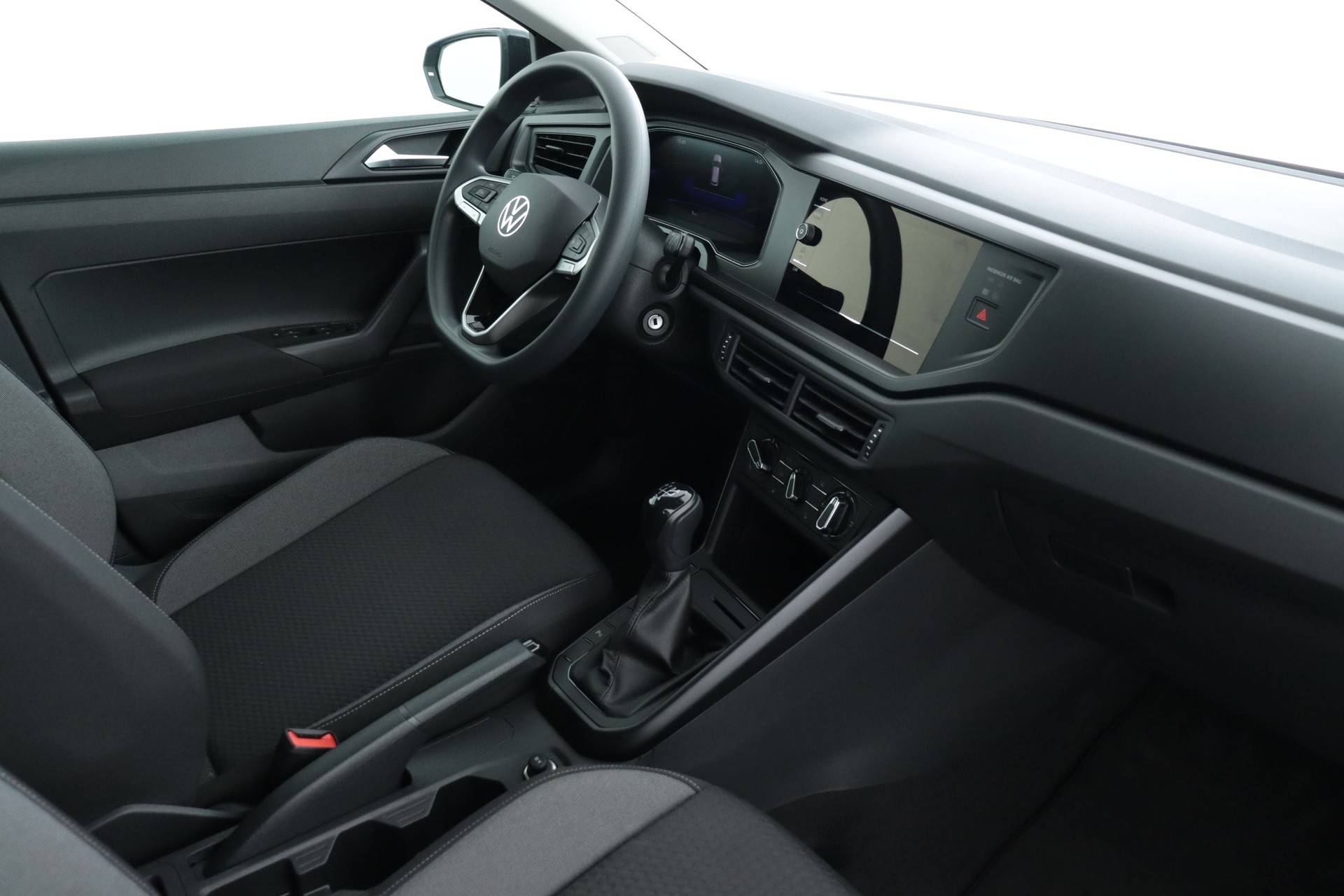 VW Polo 1.0 TSI Basis-image-17