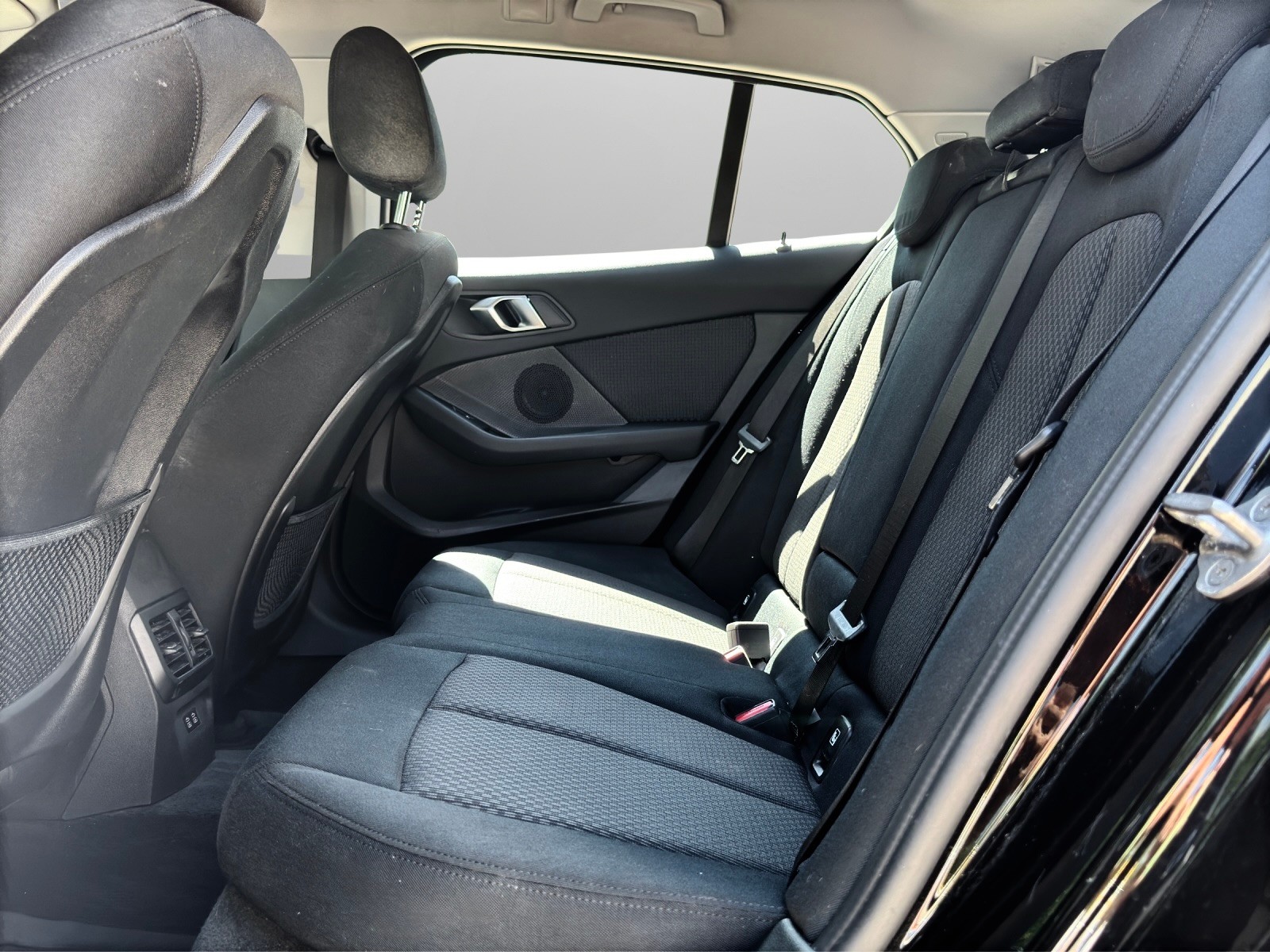 BMW 118i Steptronic-image-10