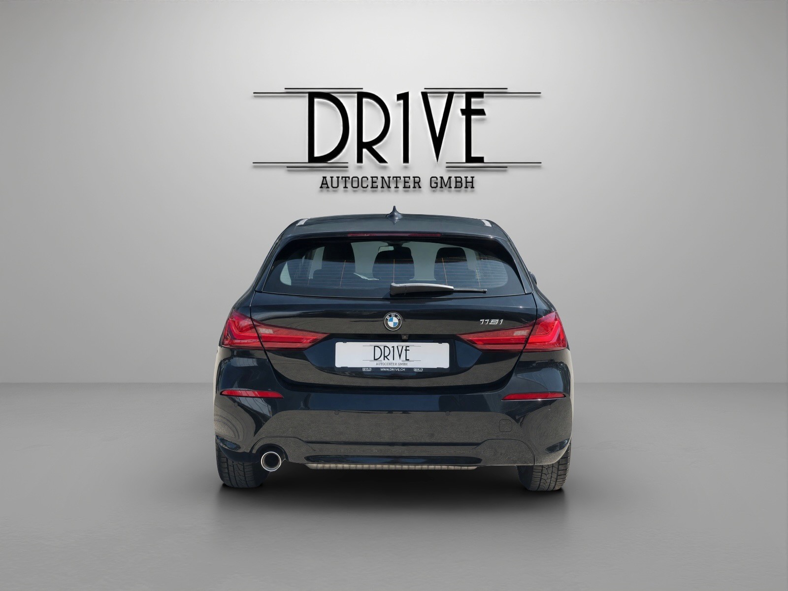 BMW 118i Steptronic-image-5