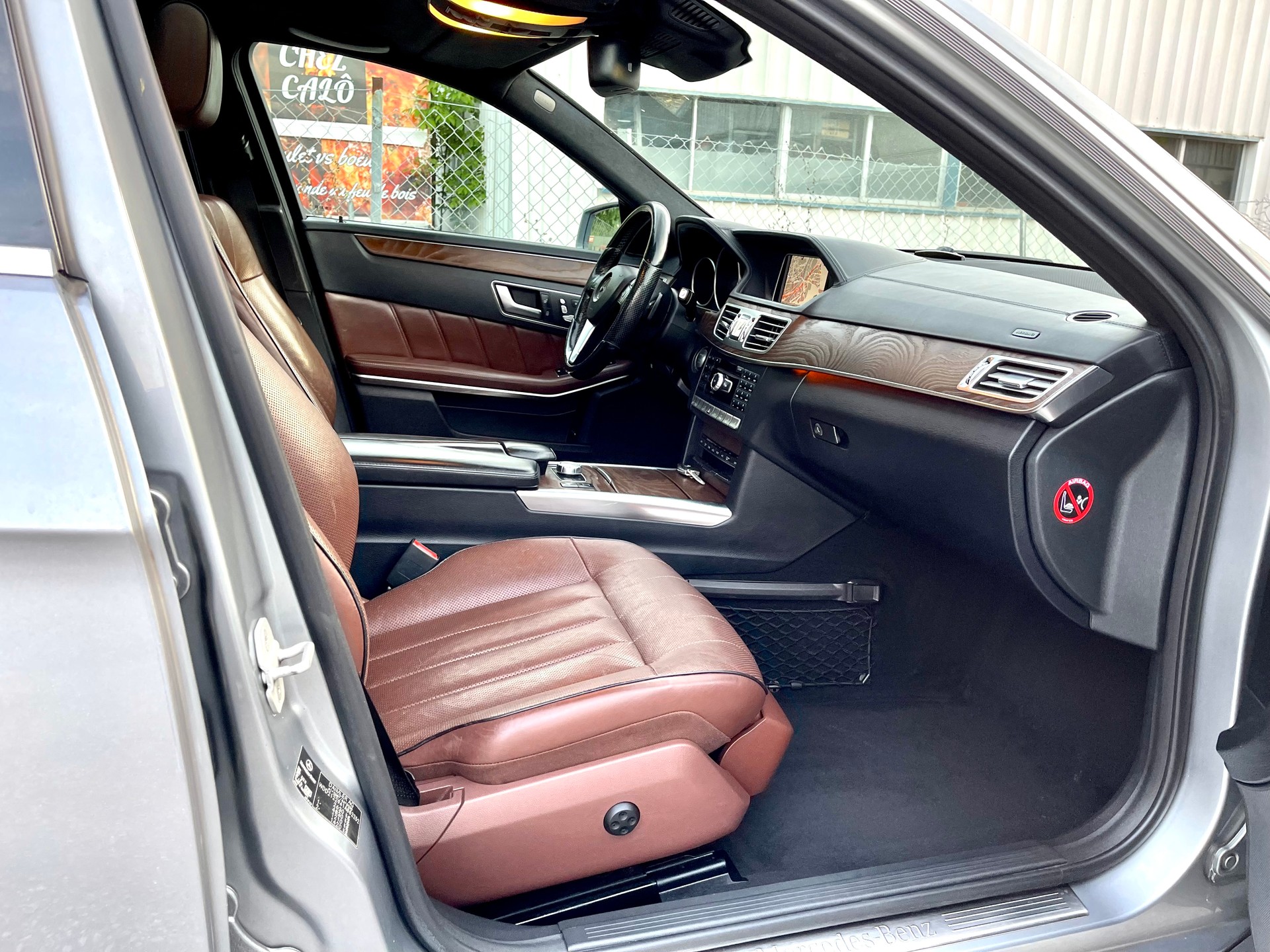 MERCEDES-BENZ E 350 BlueTEC 4Matic 7G-Tronic-image-16