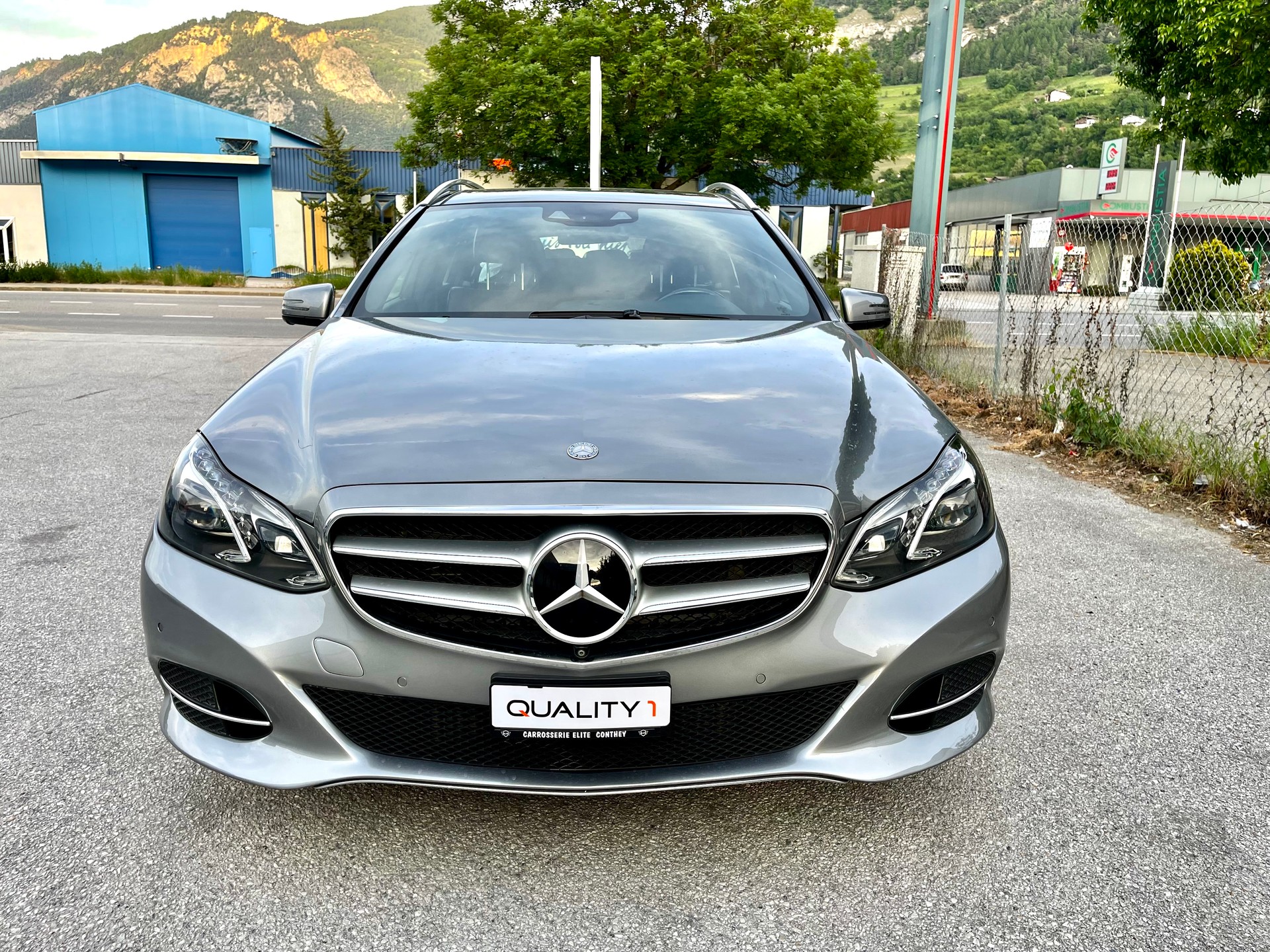 MERCEDES-BENZ E 350 BlueTEC 4Matic 7G-Tronic-image-15