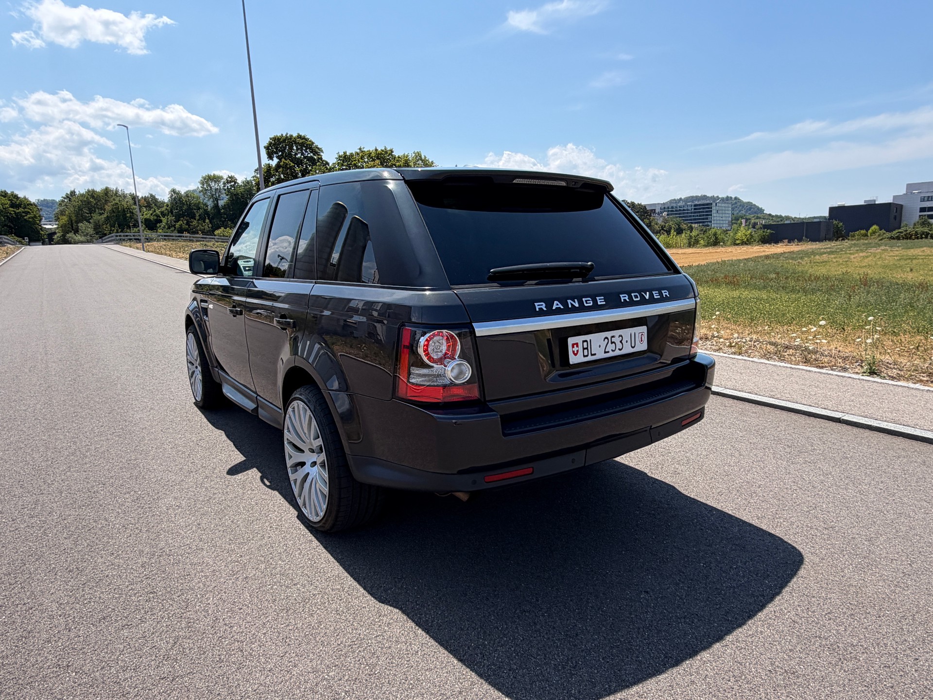 LAND ROVER Range Rover Sport 3.0 TDV6 HSE Automatic-image-9