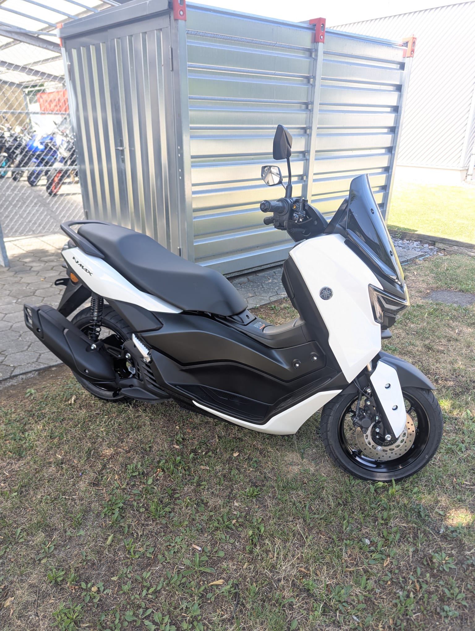 YAMAHA N-Max GPD 125