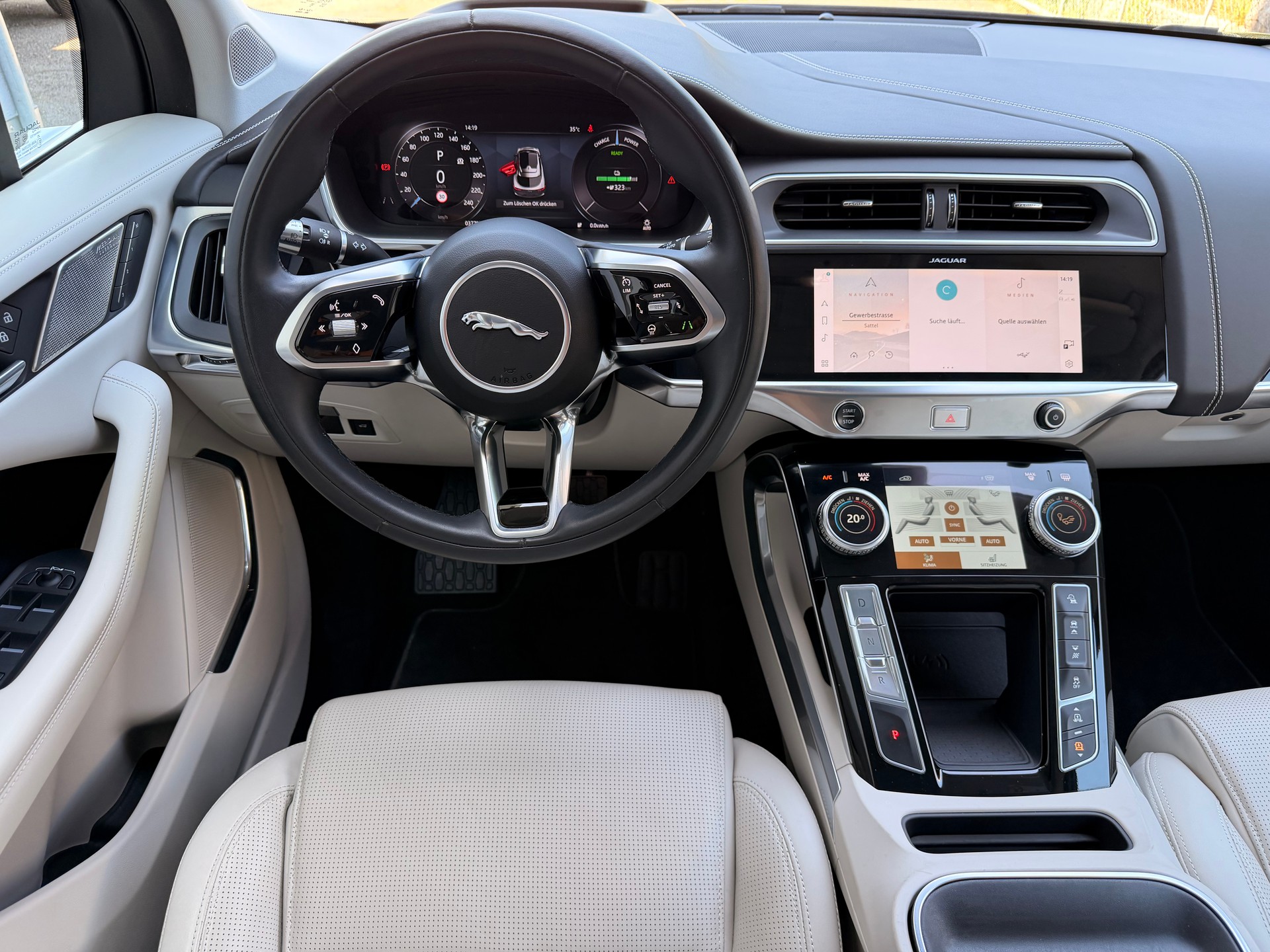 JAGUAR I-Pace EV400 HSE AWD-image-9