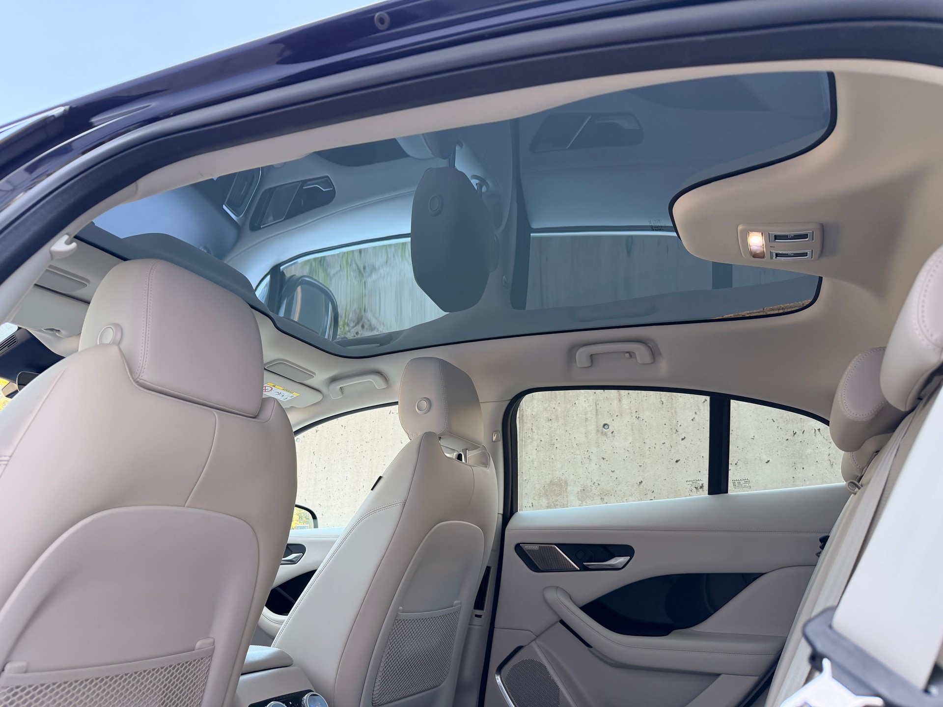 JAGUAR I-Pace EV400 HSE AWD-image-20