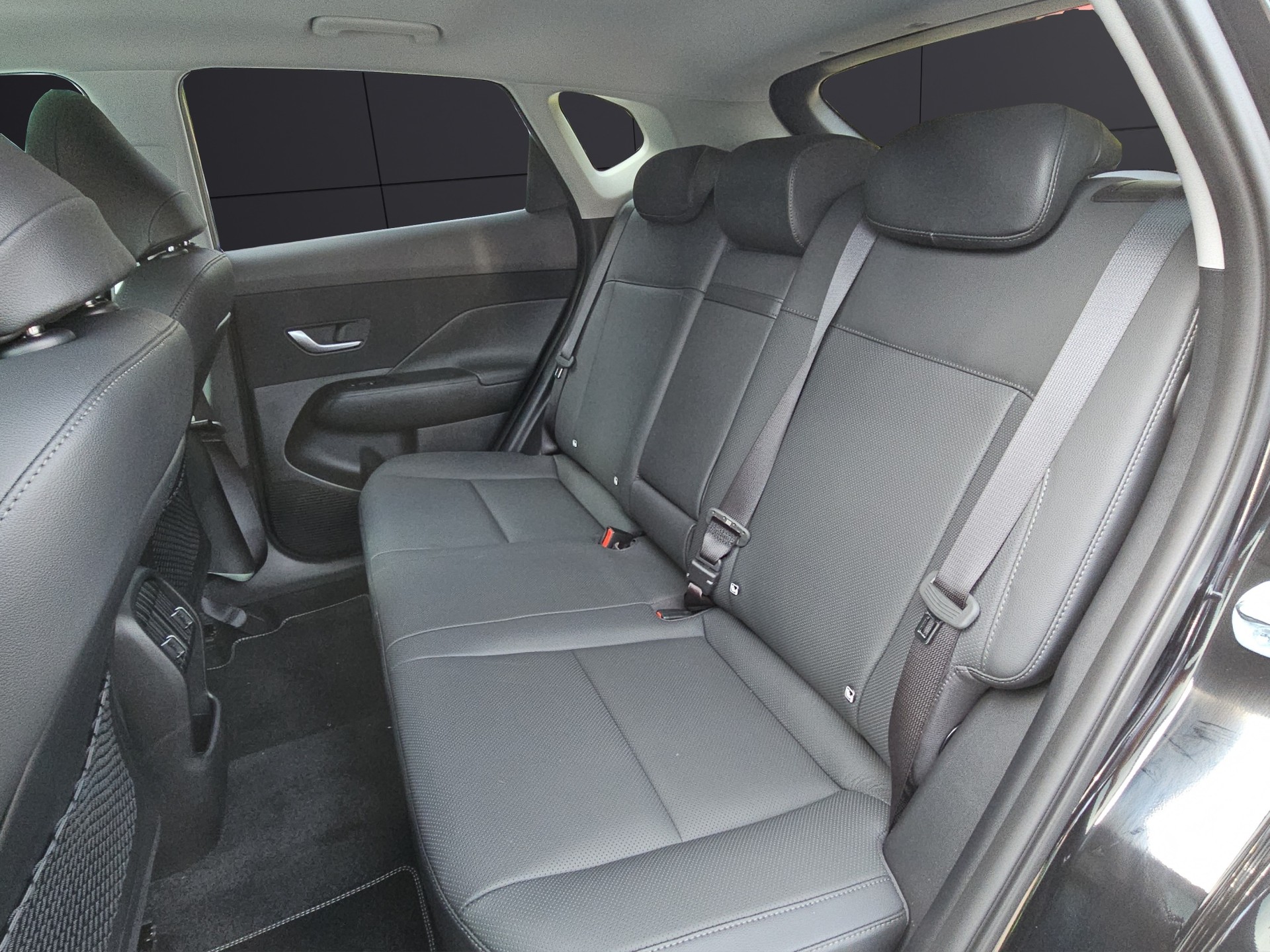 HYUNDAI Kona 1.6 GDi Hybrid Vertex Swiss Edition-image-10