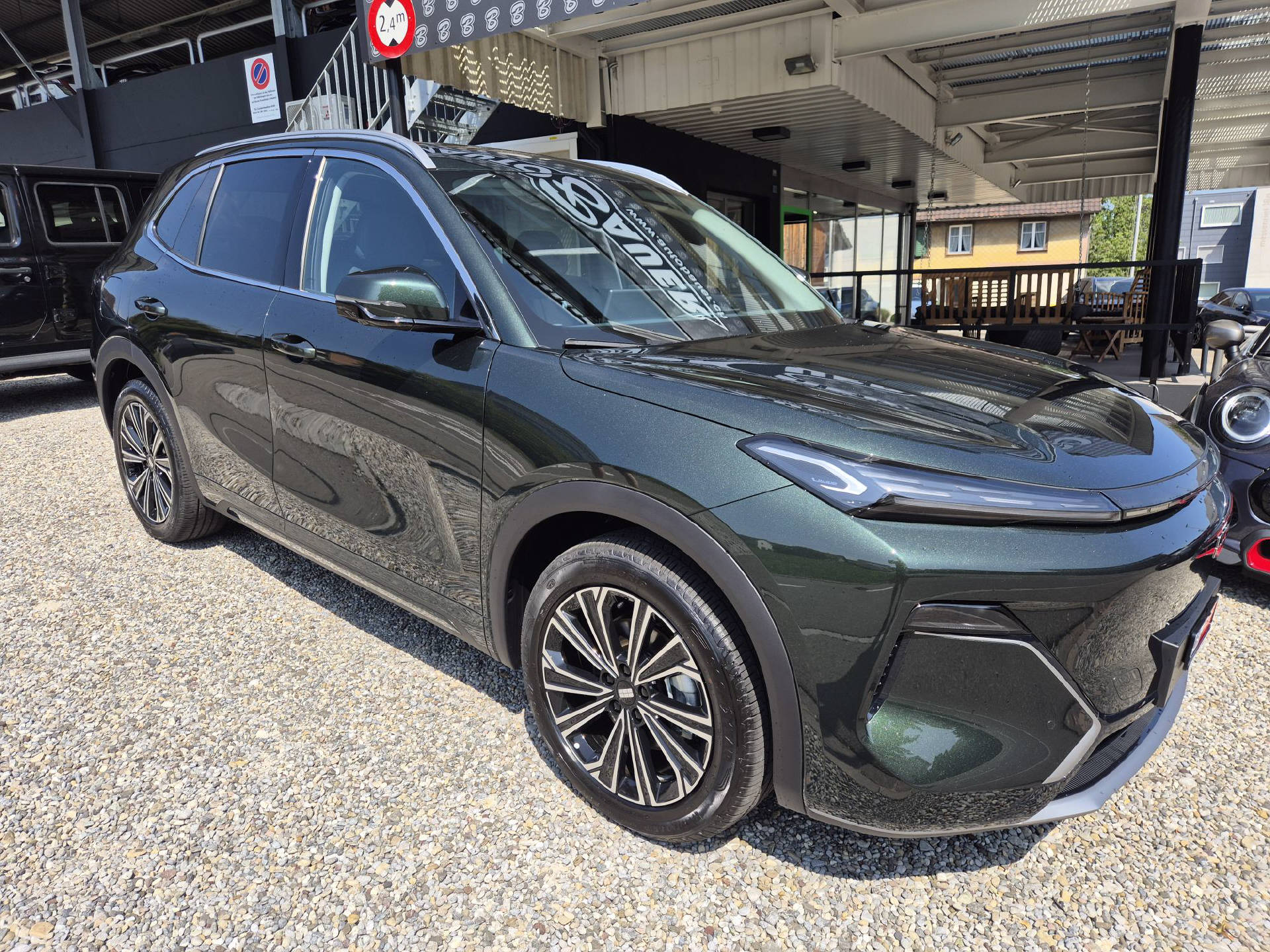 GEELY Starray EM-i Max+ PHEV-image-1