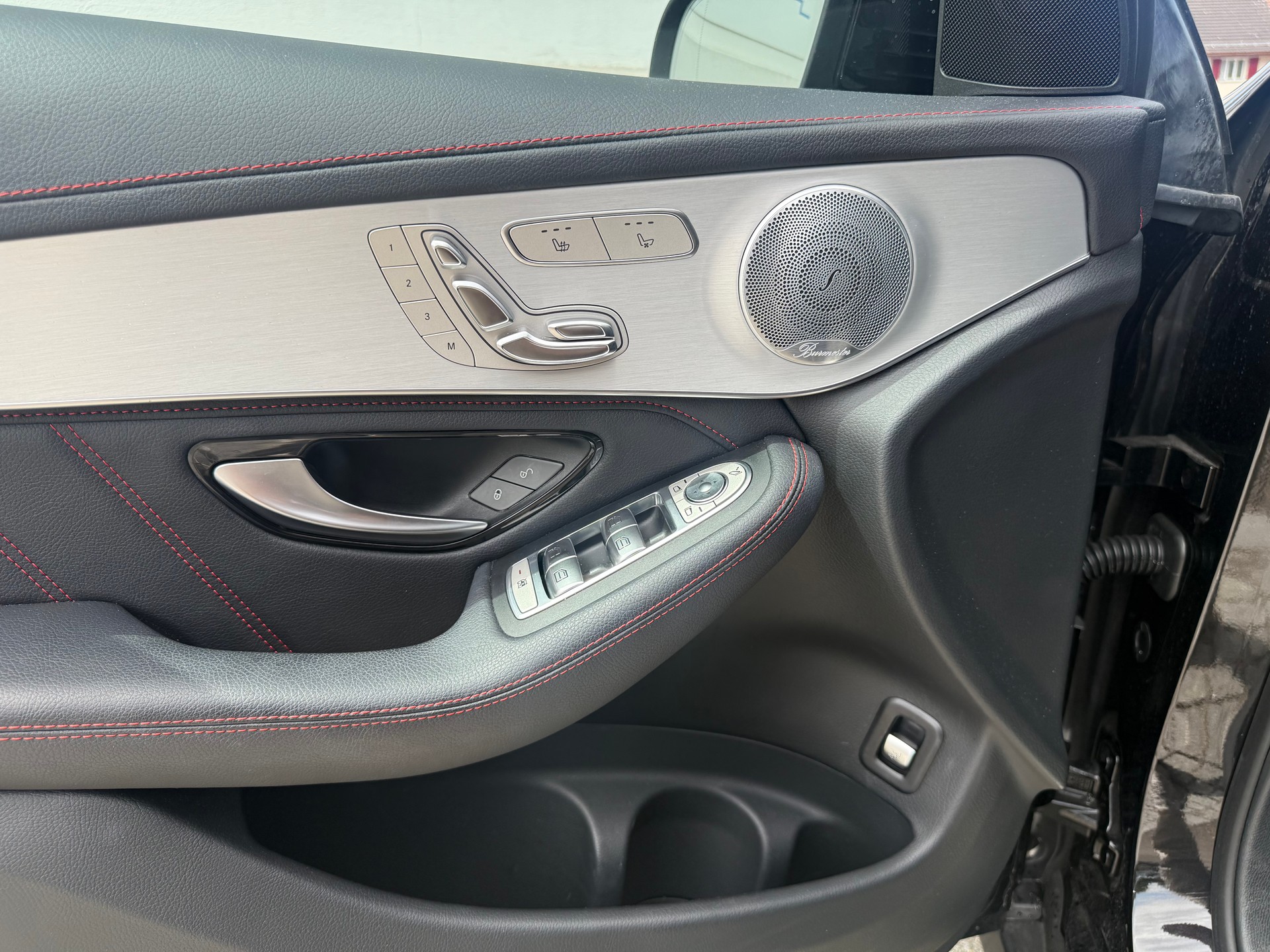 MERCEDES-BENZ GLC 43 AMG 4m-image-9