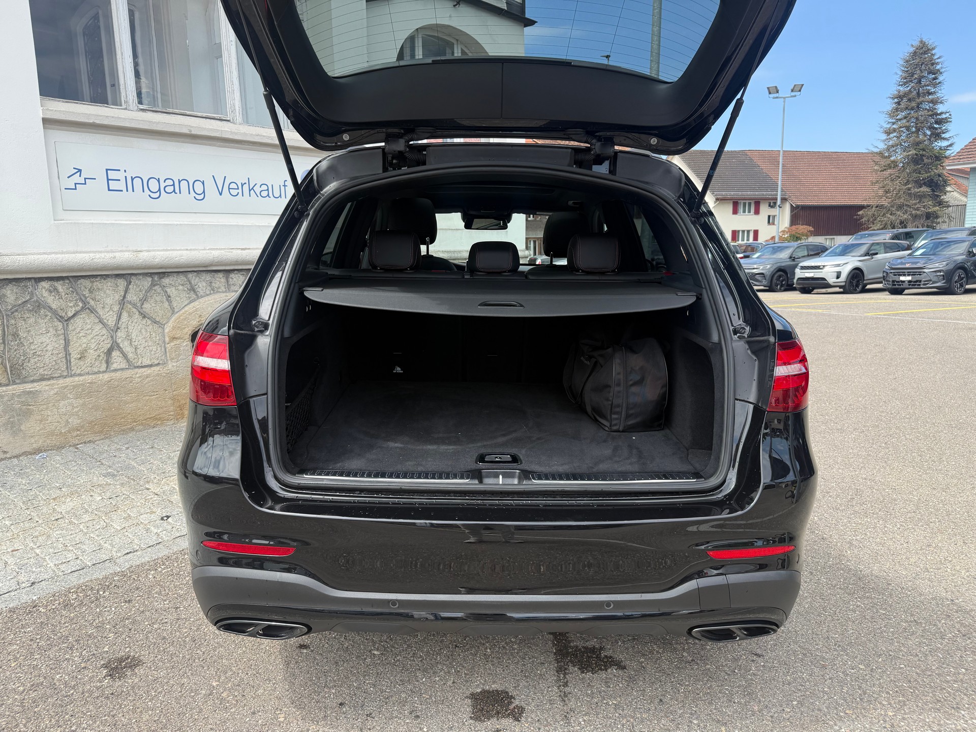 MERCEDES-BENZ GLC 43 AMG 4m-image-7