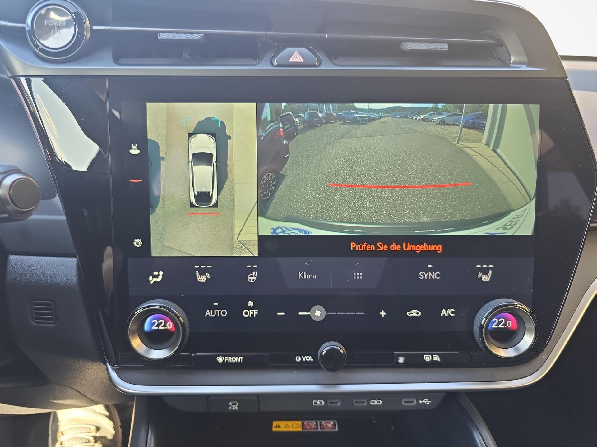 LEXUS RZ 450e Comfort-image-14
